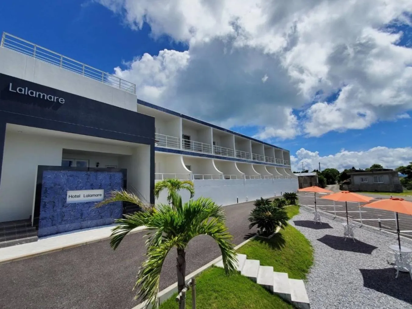 Property building in Lalamare Kouri