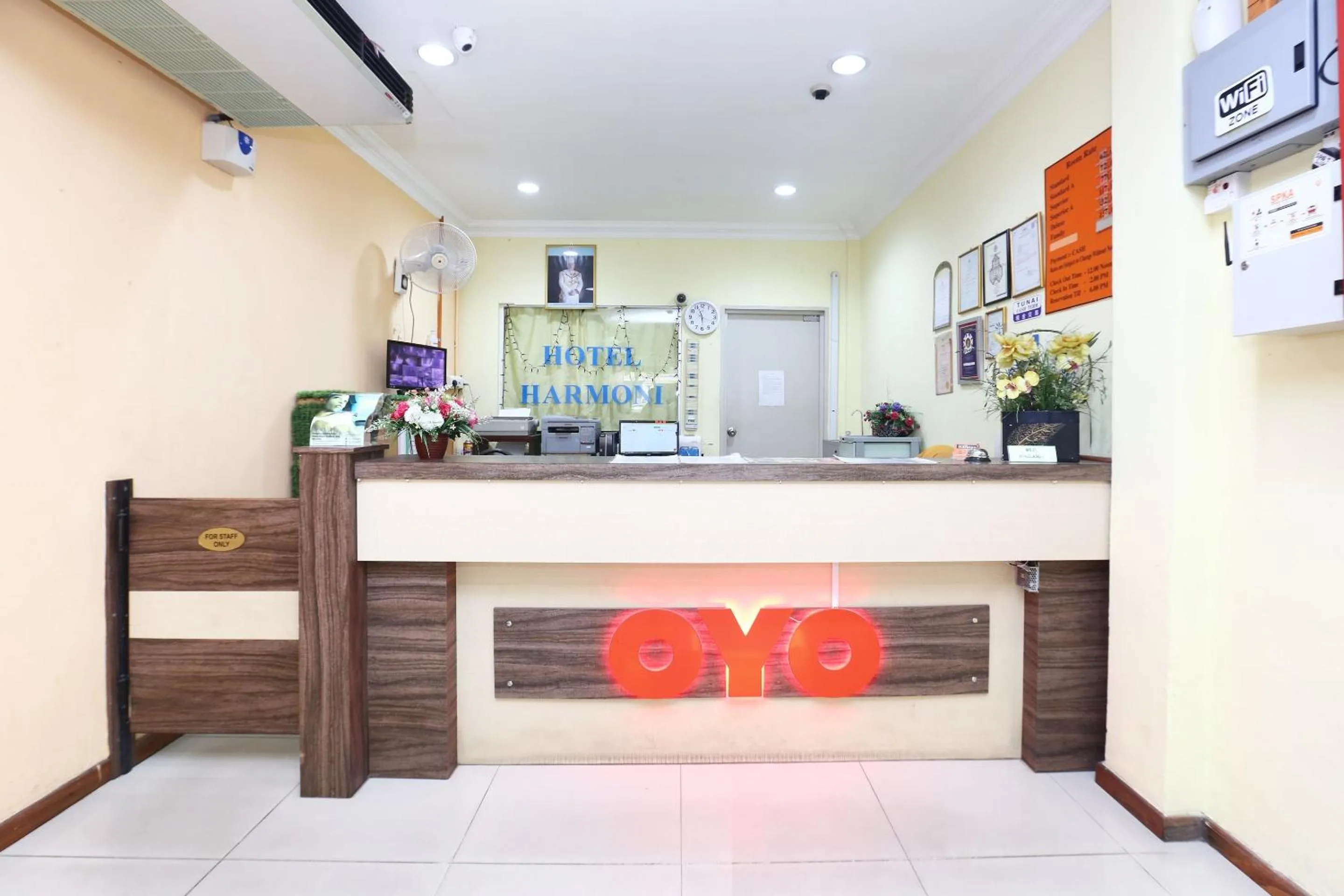 Lobby or reception in Hotel O Harmoni Hotel