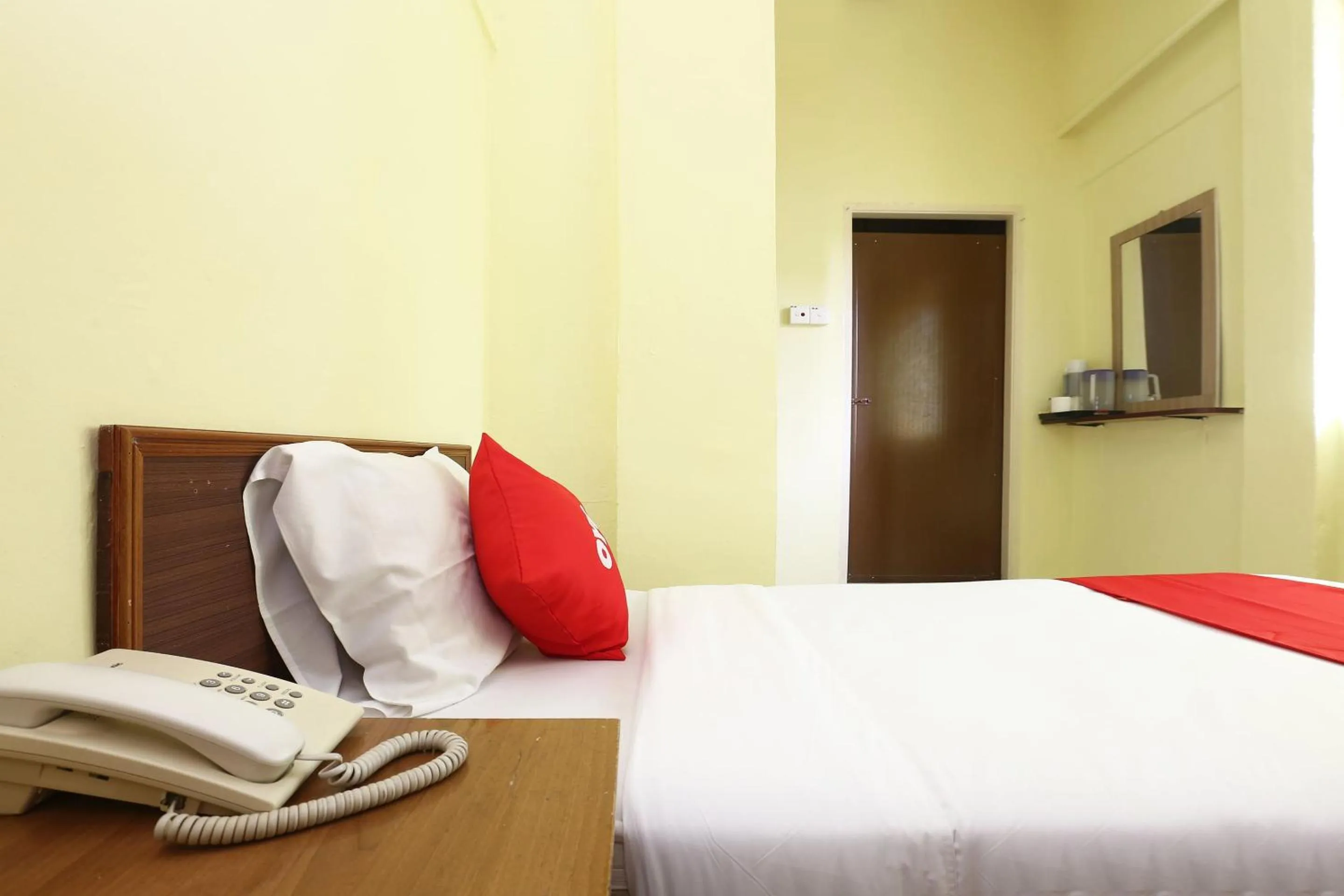 Bedroom in Hotel O Harmoni Hotel