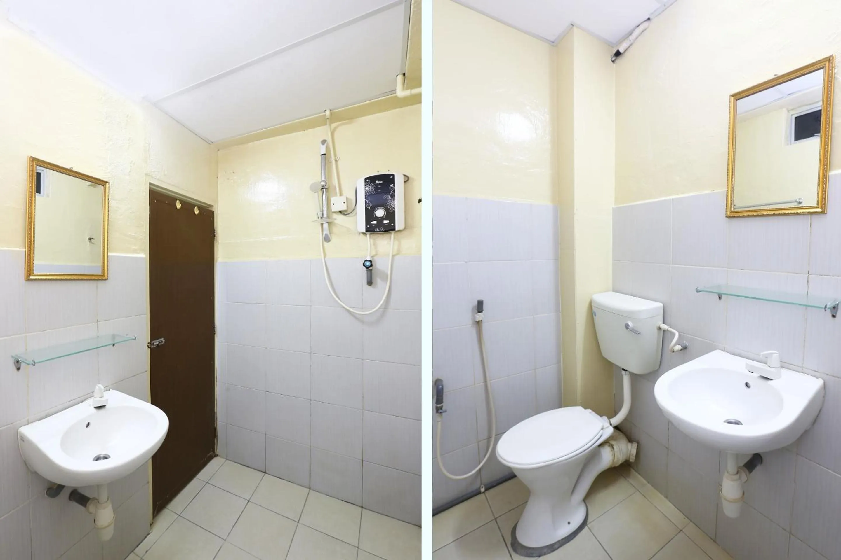 Bathroom in Hotel O Harmoni Hotel