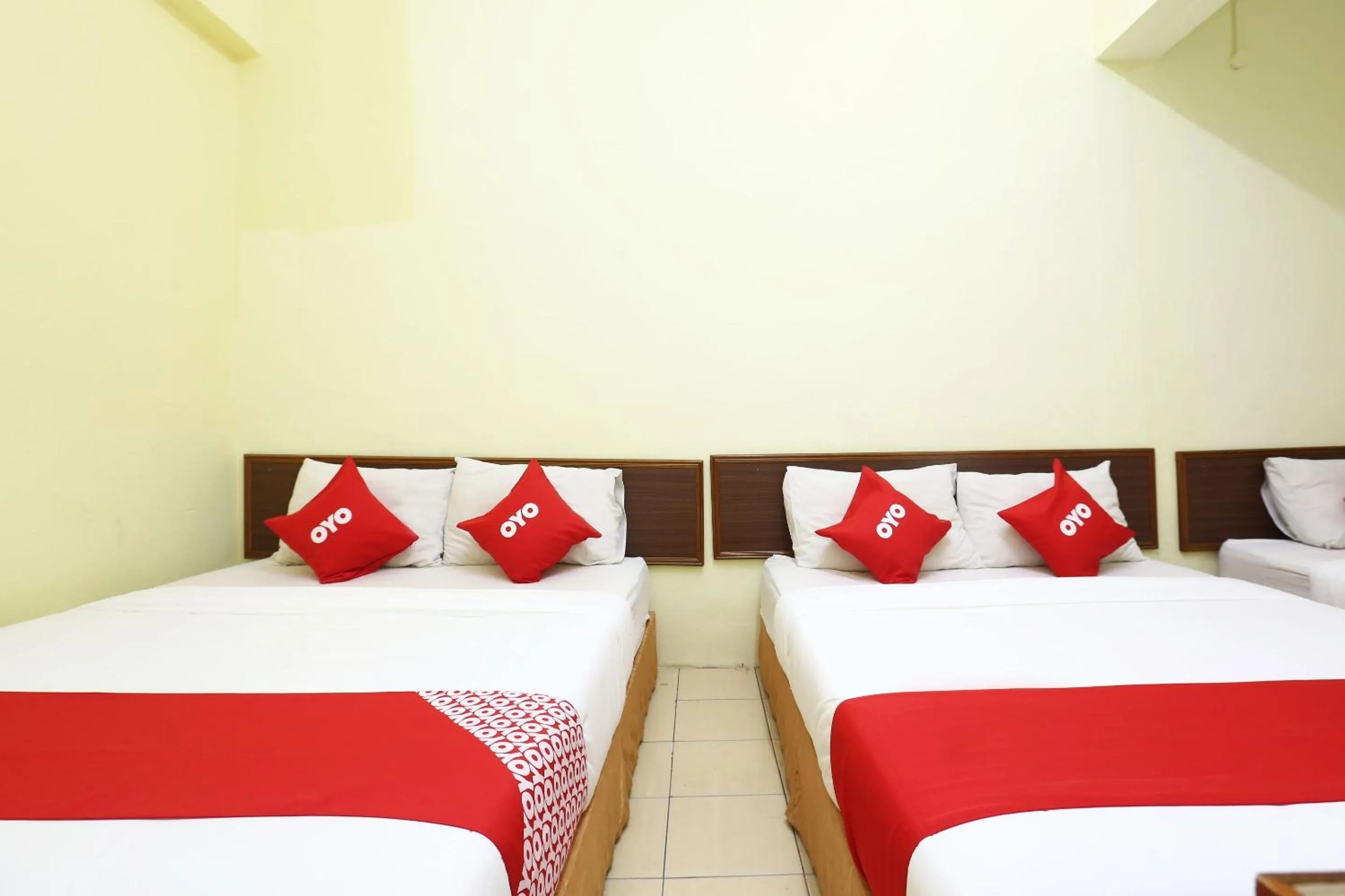 Bedroom in Hotel O Harmoni Hotel