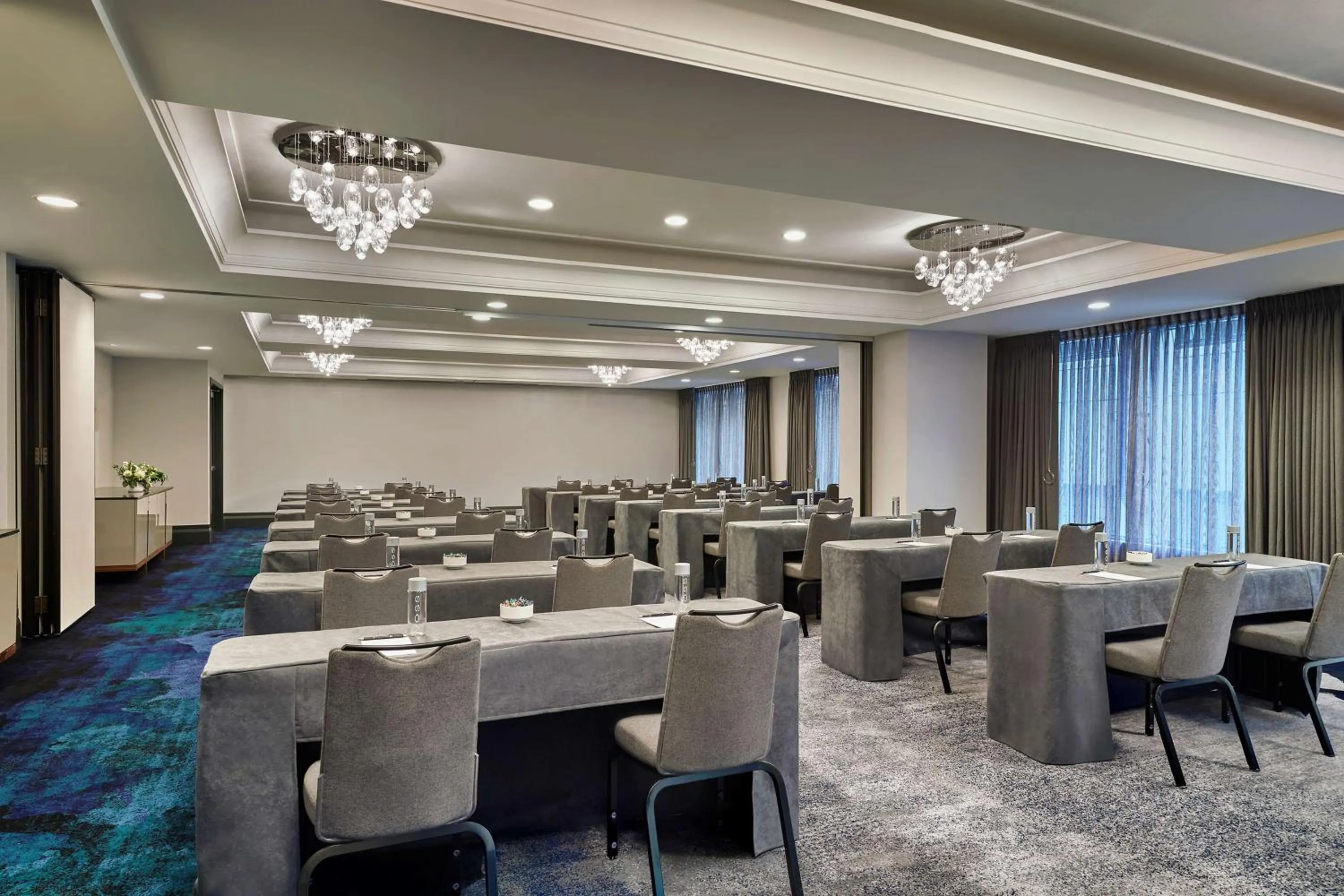 Meeting/conference room in Hotel 1000, LXR Hotels & Resorts