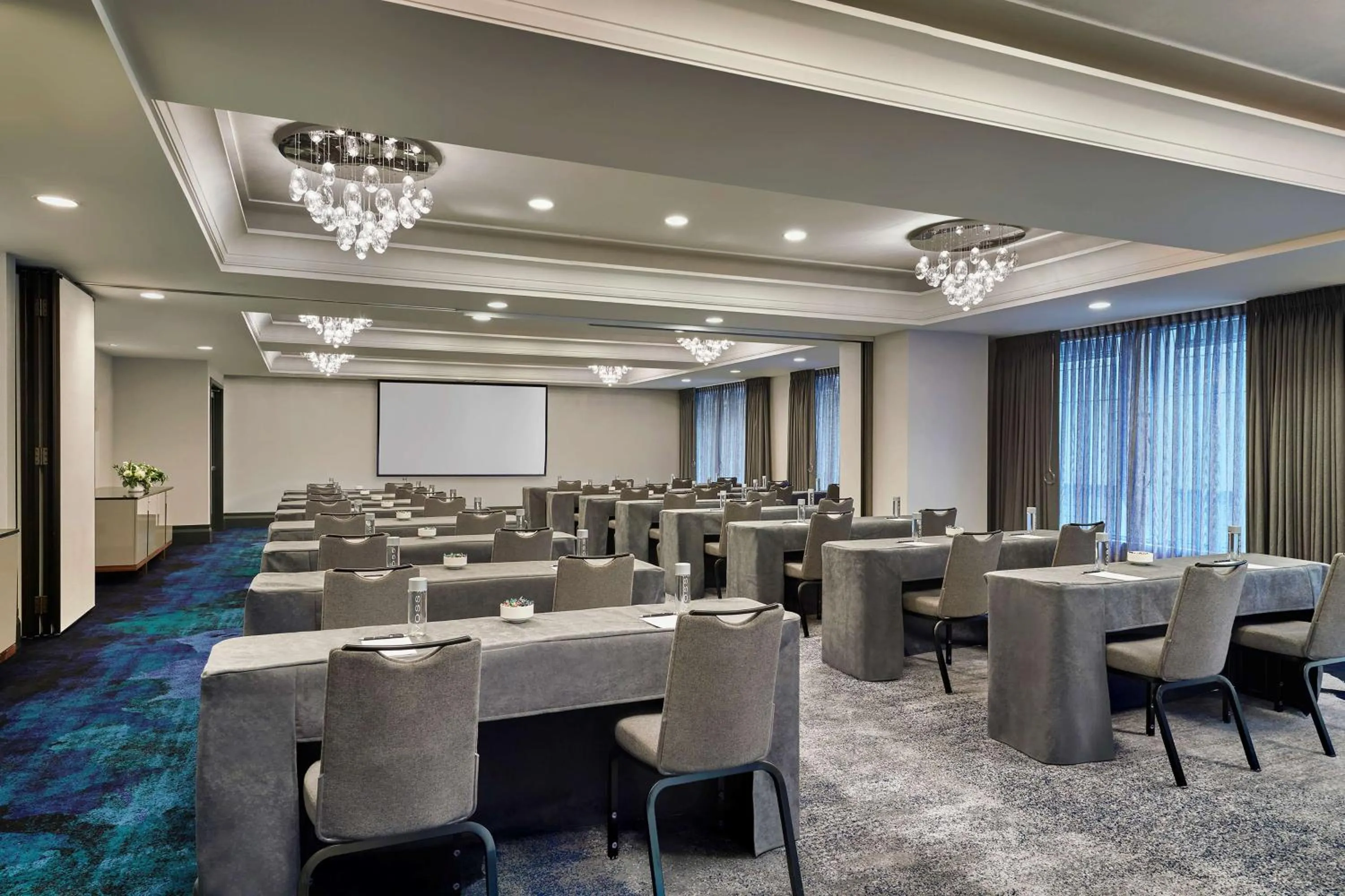 Meeting/conference room in Hotel 1000, LXR Hotels & Resorts
