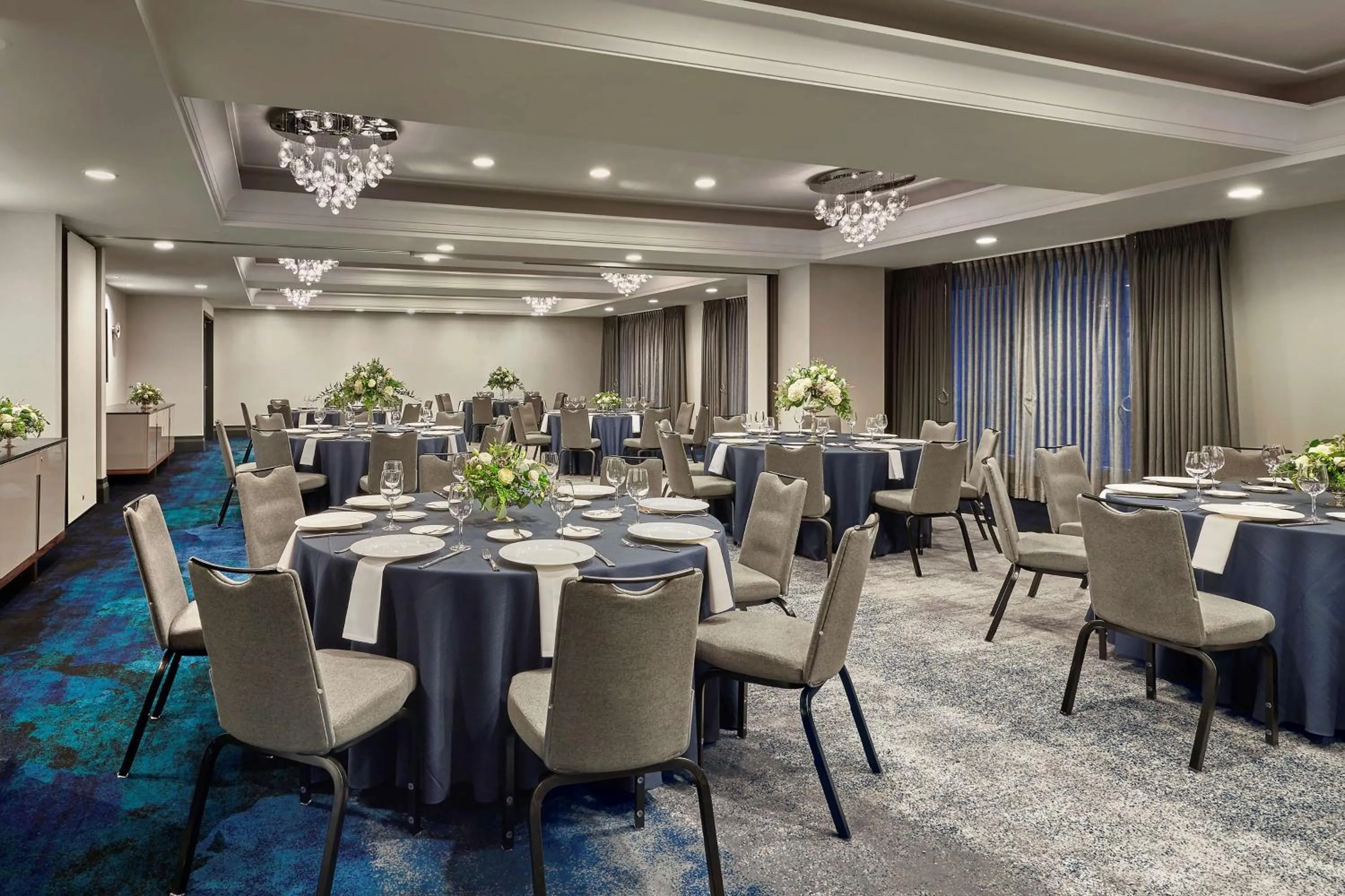 Meeting/conference room in Hotel 1000, LXR Hotels & Resorts