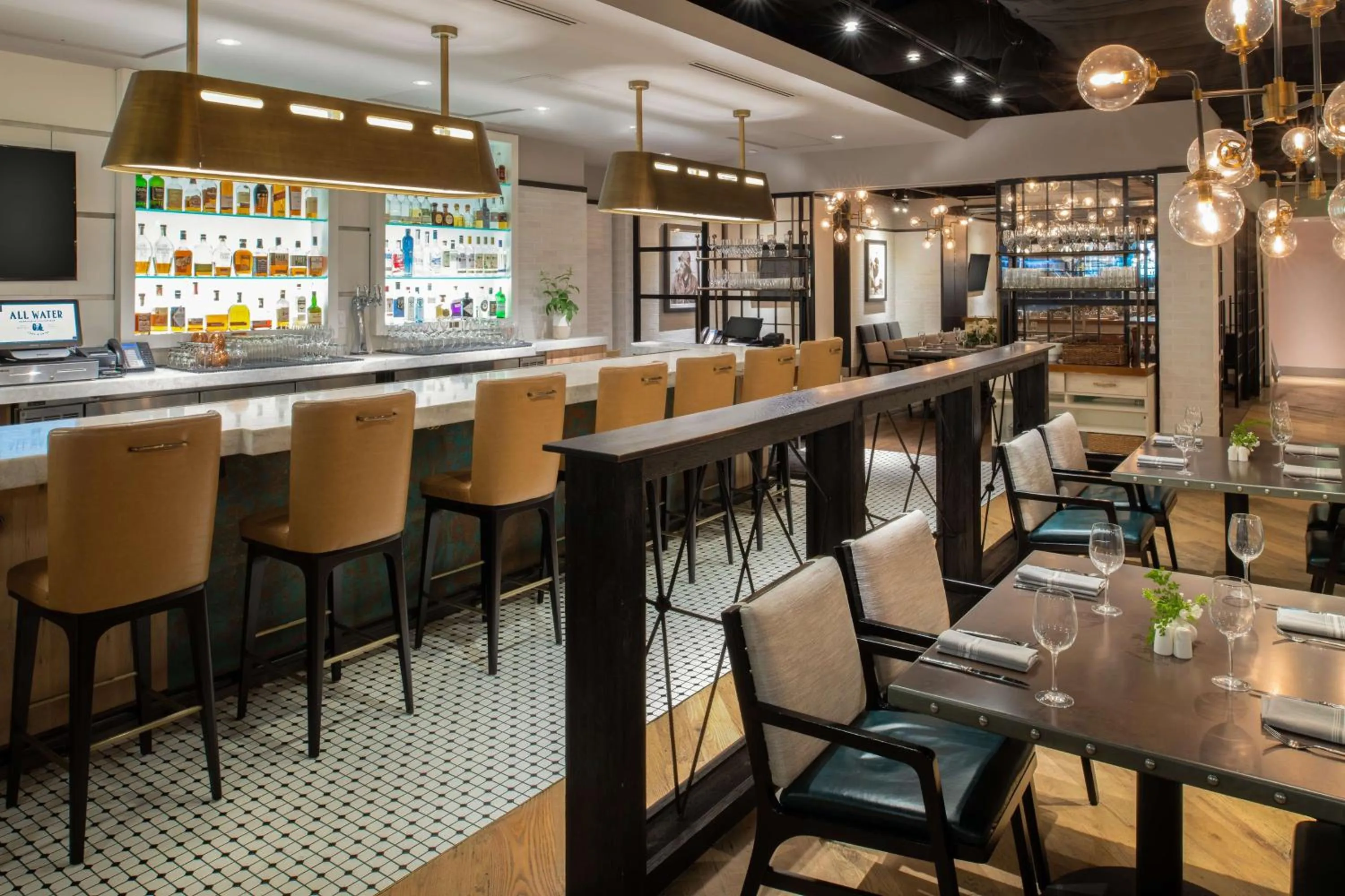 Lounge or bar in Hotel 1000, LXR Hotels & Resorts