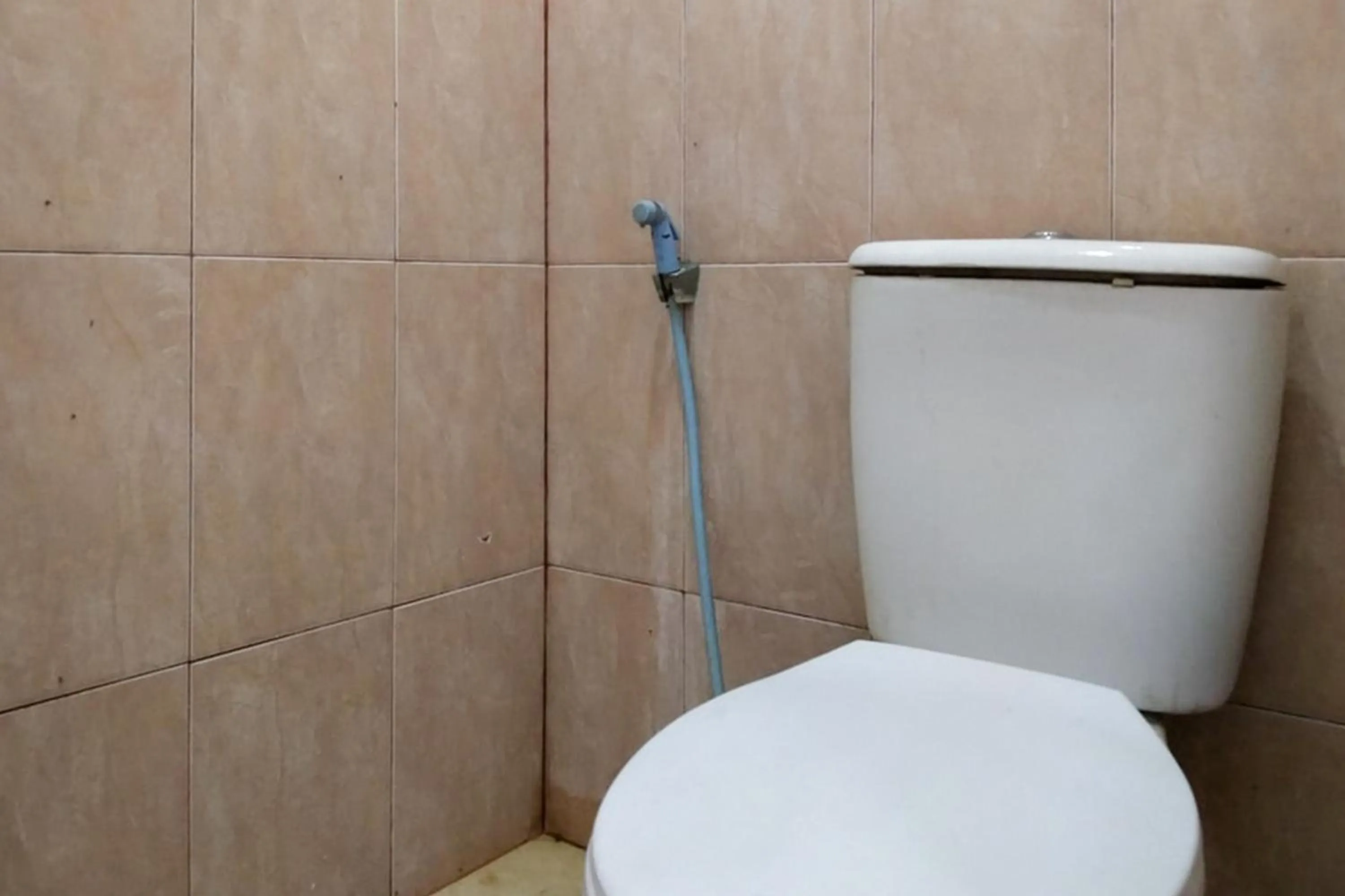 RedDoorz @ Hotel Surabaya Sumenep