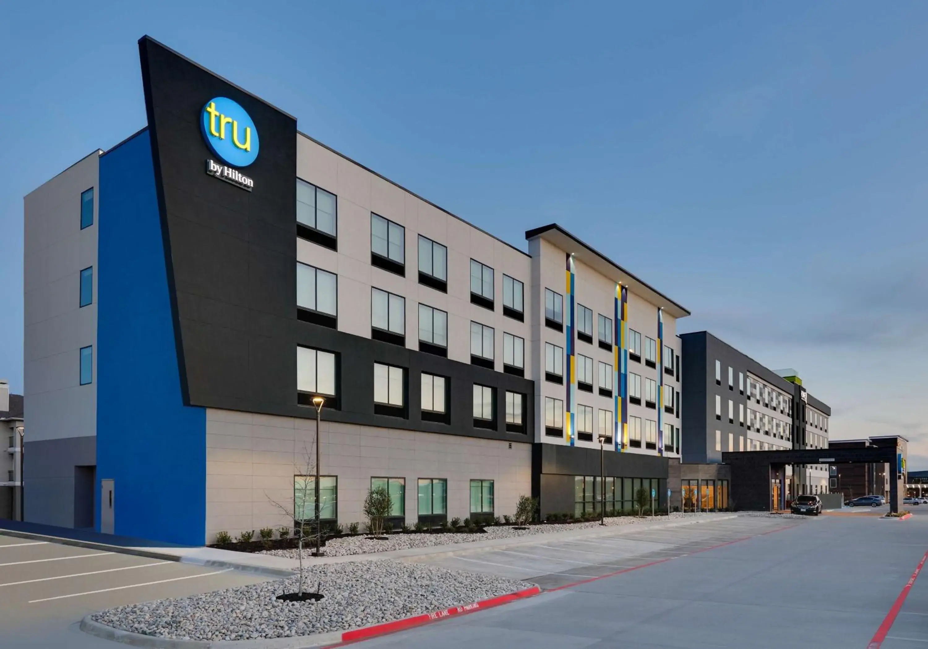 Property building in Home2 Suites By Hilton Euless Dfw West, Tx Property building in Home2 Suites By Hilton Euless Dfw West, Tx