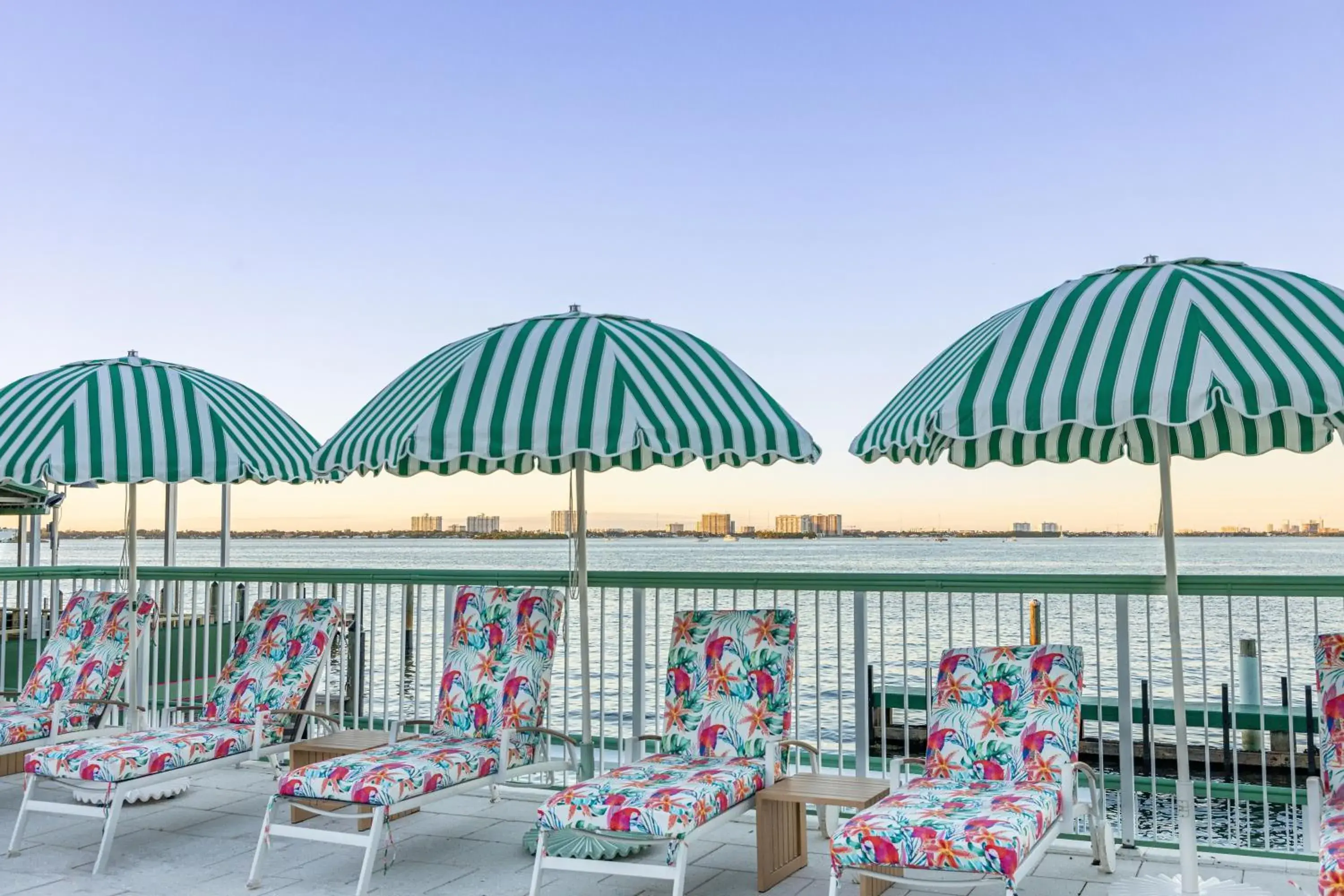 Sea view in Palm Tree Club Miami Sea view in Palm Tree Club Miami