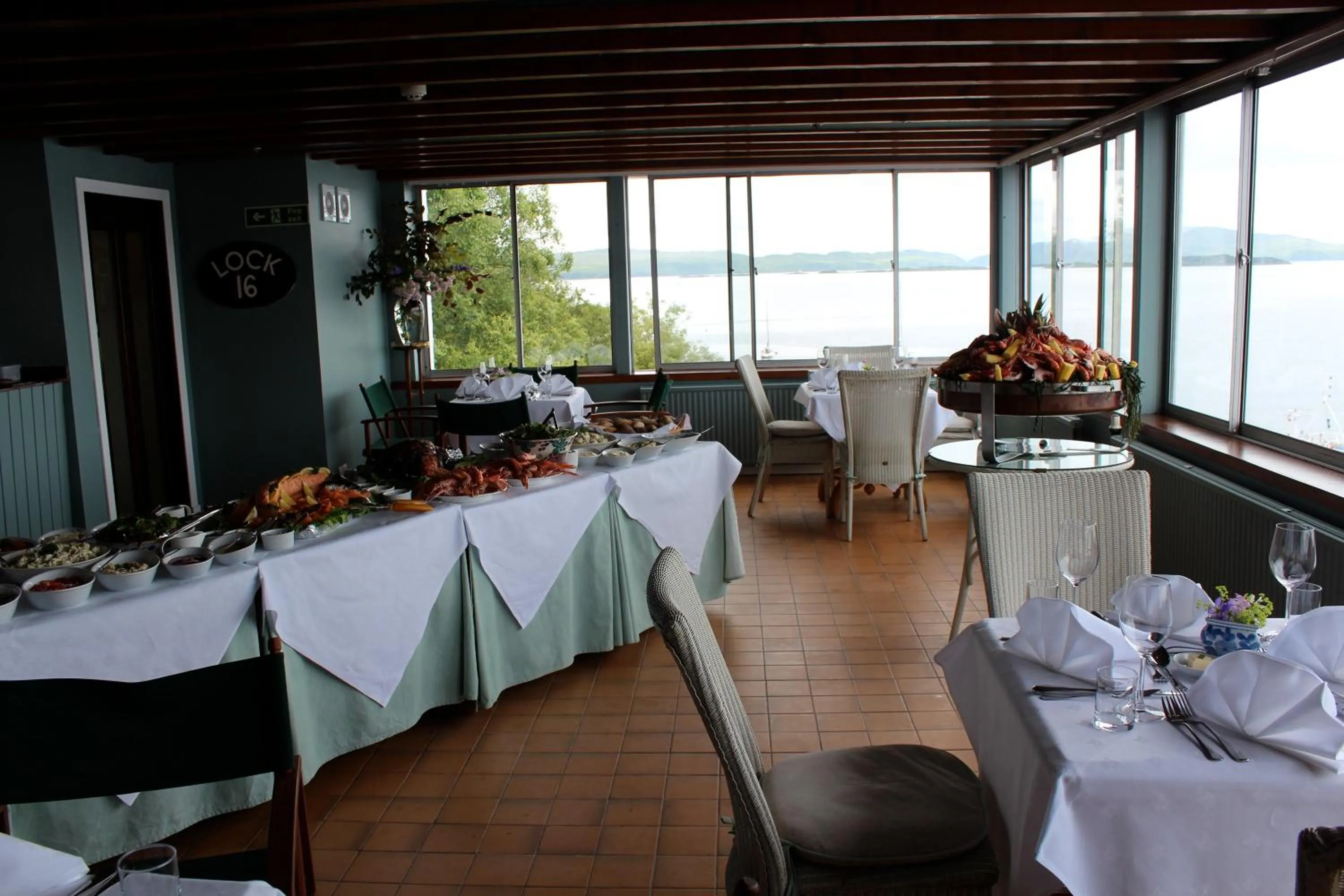 Restaurant/places to eat in Crinan Hotel