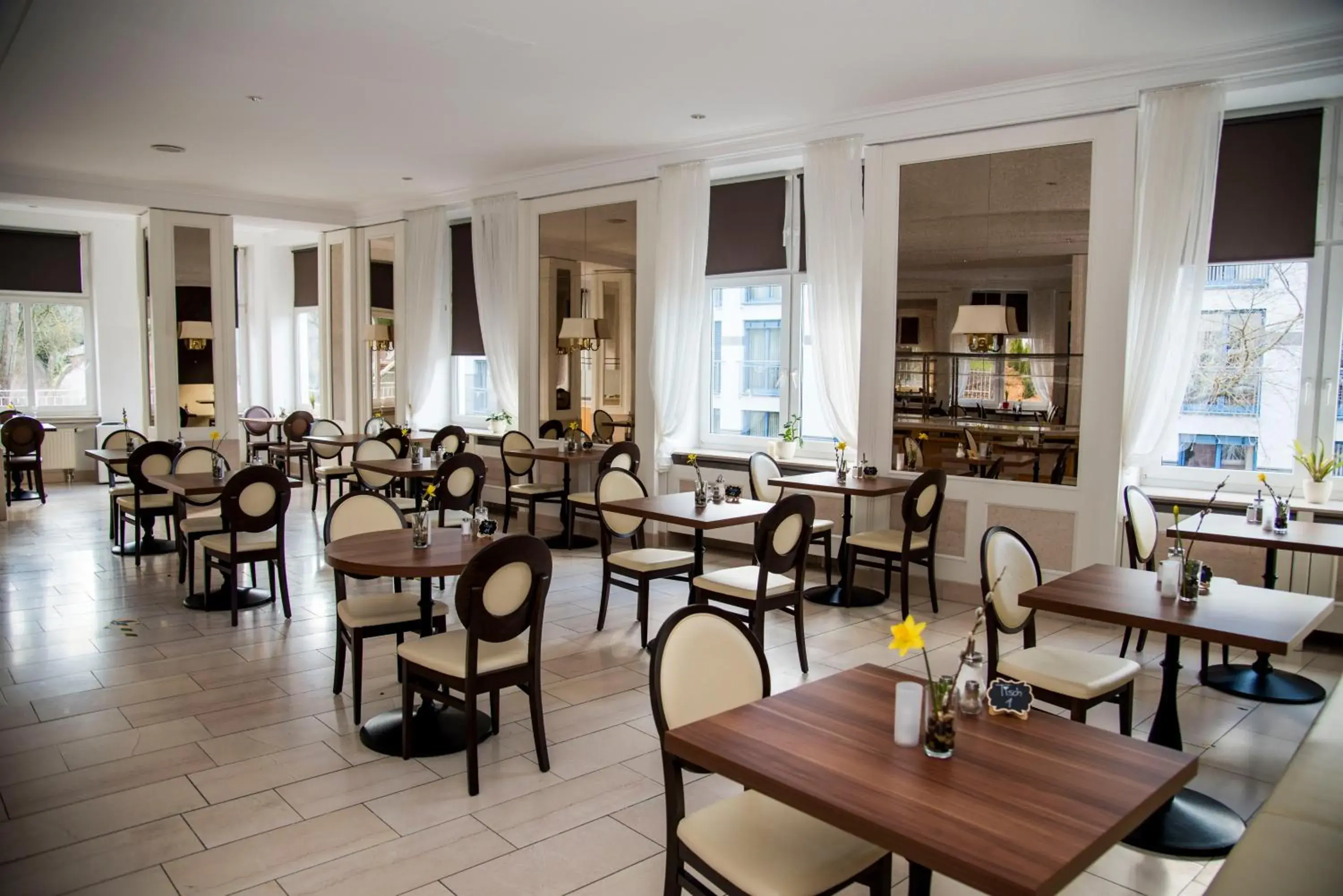 Restaurant/places to eat in Hotel Villa Elsa Restaurant/places to eat in Hotel Villa Elsa