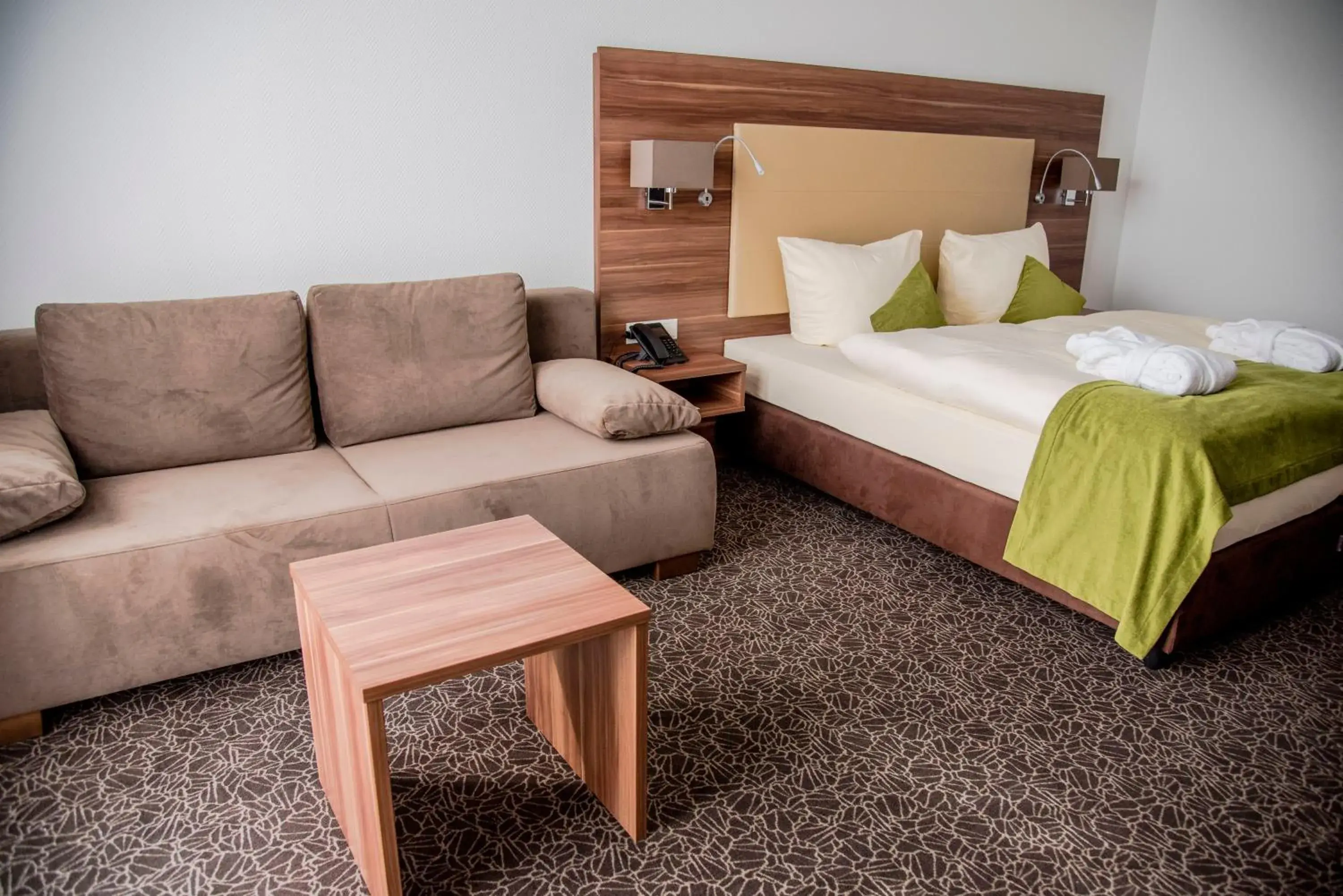 Superior Double Room with Balcony - single occupancy in Hotel Villa Elsa Superior Double Room with Balcony - single occupancy in Hotel Villa Elsa