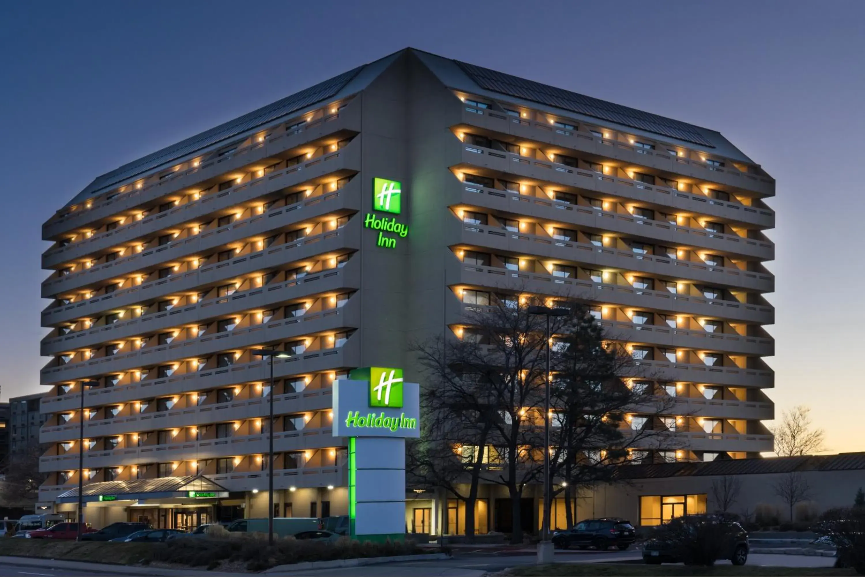 Property building in Holiday Inn Denver East by IHG Property building in Holiday Inn Denver East by IHG