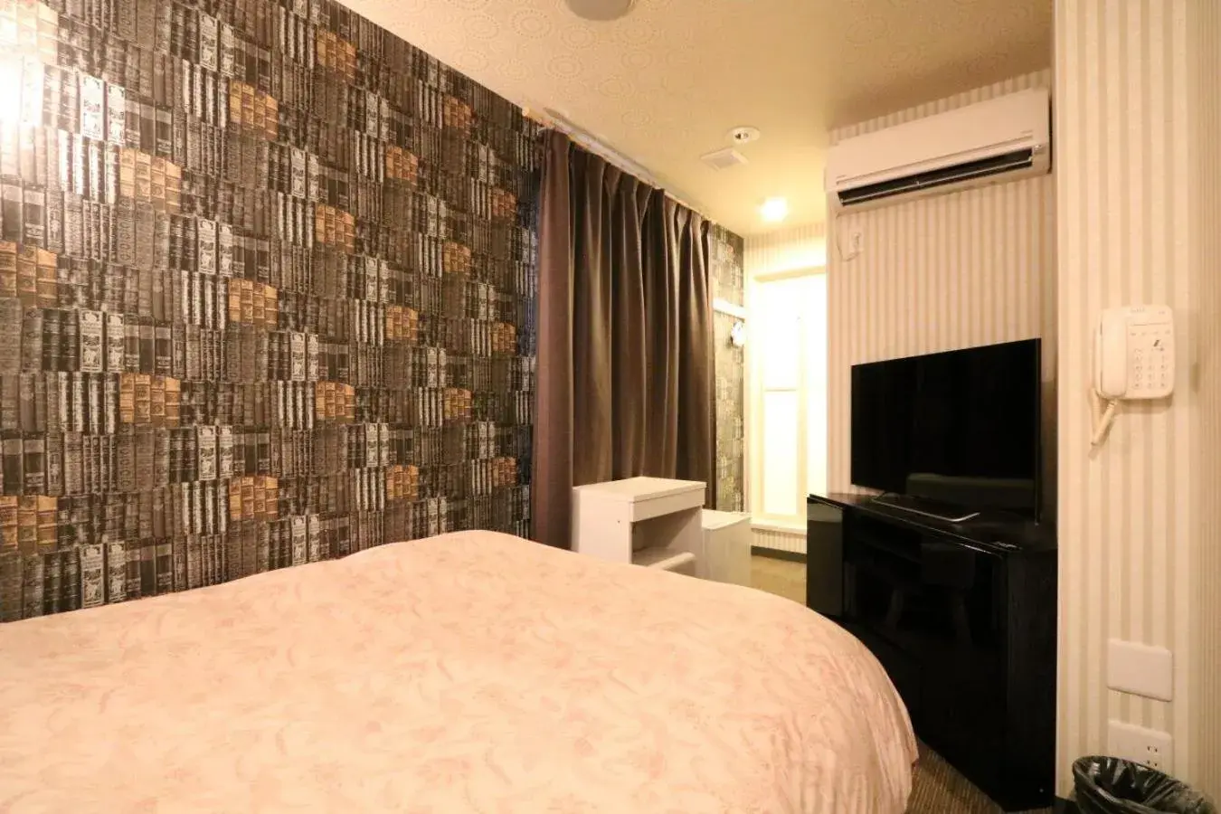 Bed in Tokyo Tourist Inn Bed in Tokyo Tourist Inn