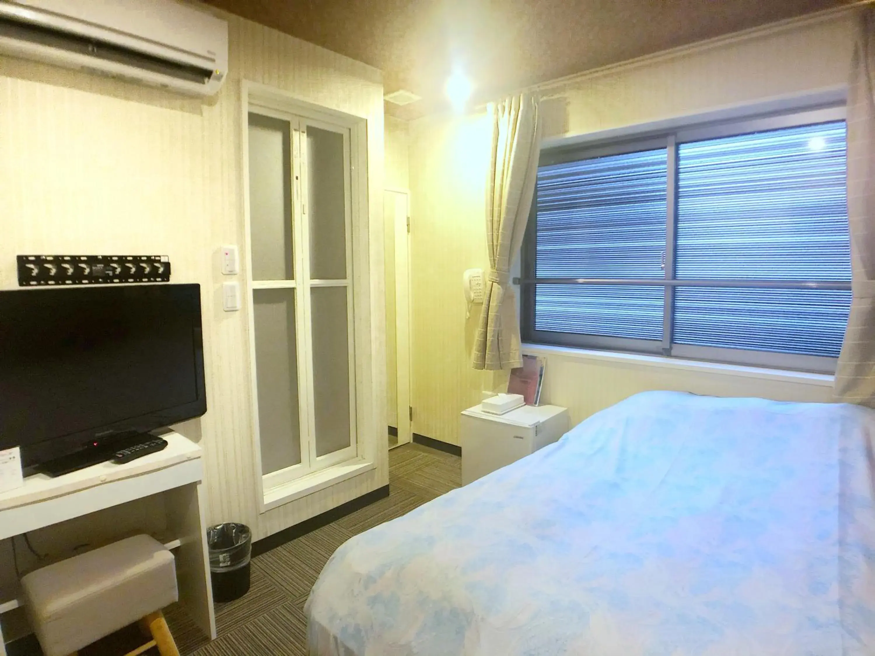 Bed in Tokyo Tourist Inn Bed in Tokyo Tourist Inn