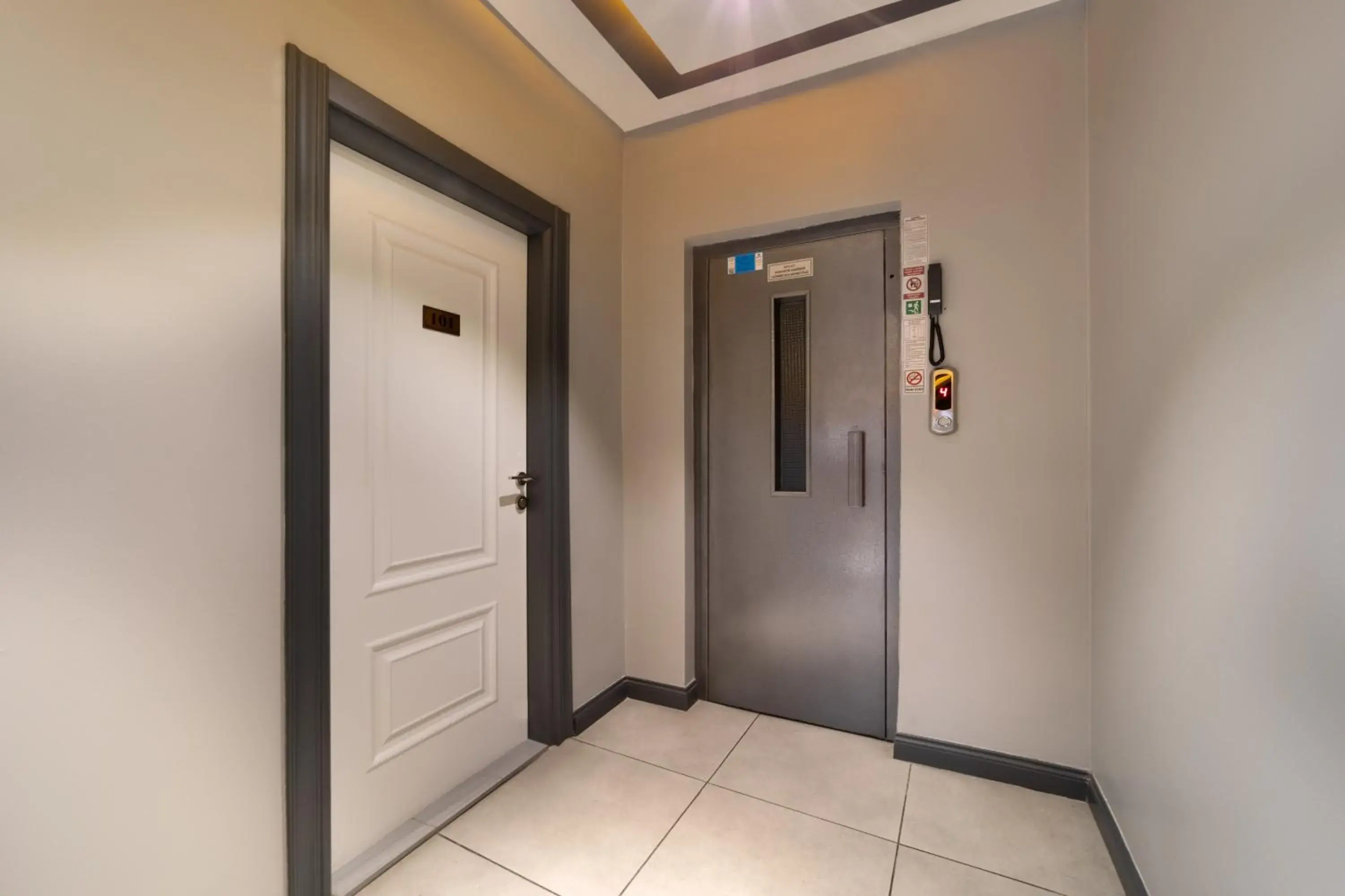 Property building in Bakırköy Zeugma Suit Otel Property building in Bakırköy Zeugma Suit Otel