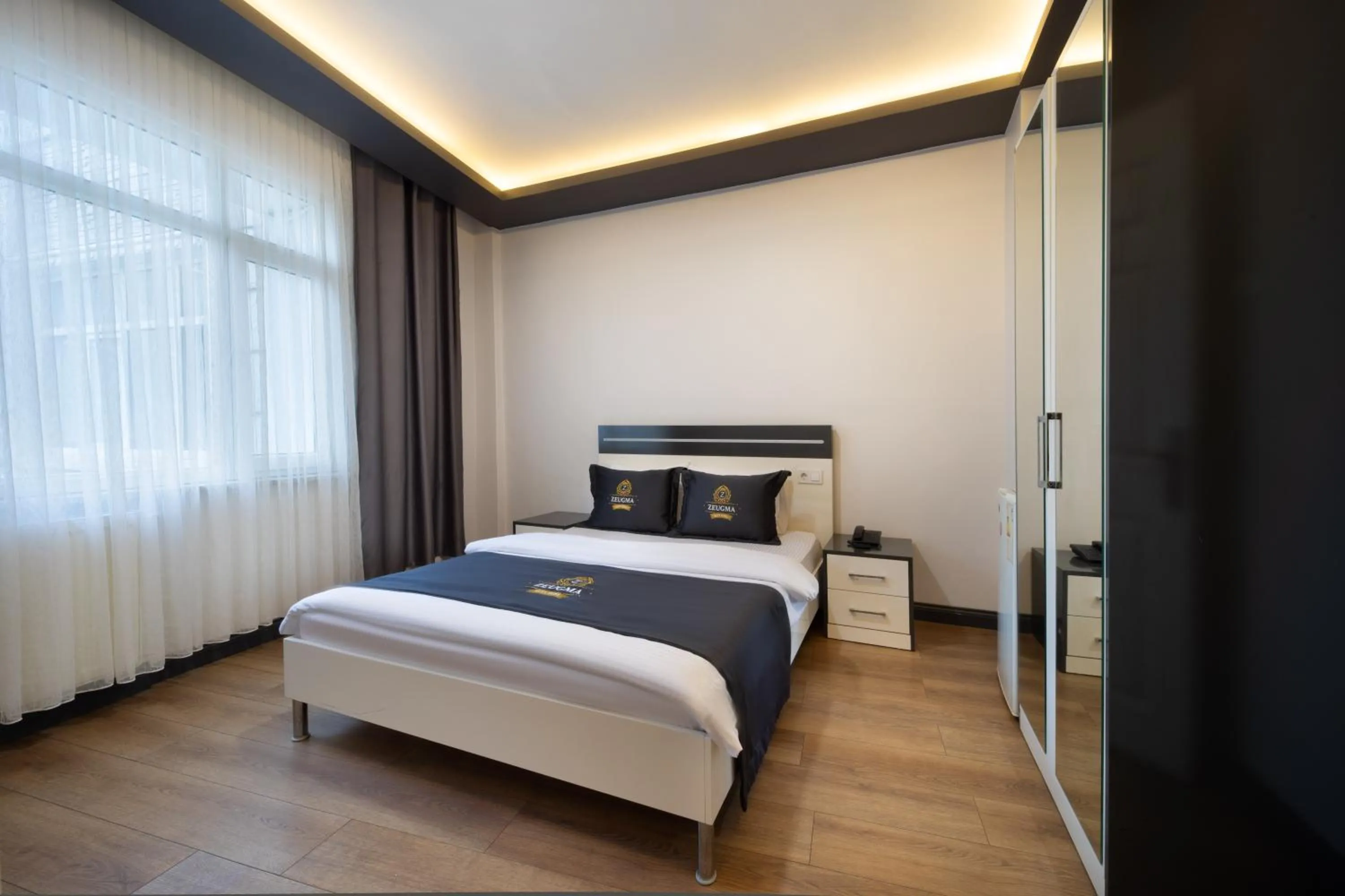 Bedroom, Bed in Bakırköy Zeugma Suit Otel