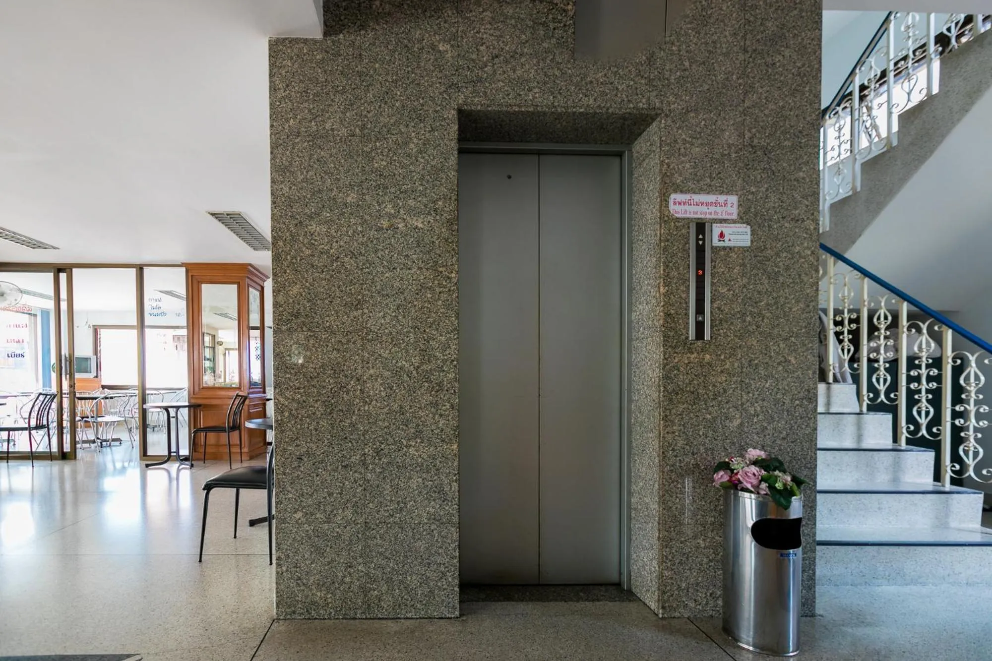 elevator in Tokyo Hotel