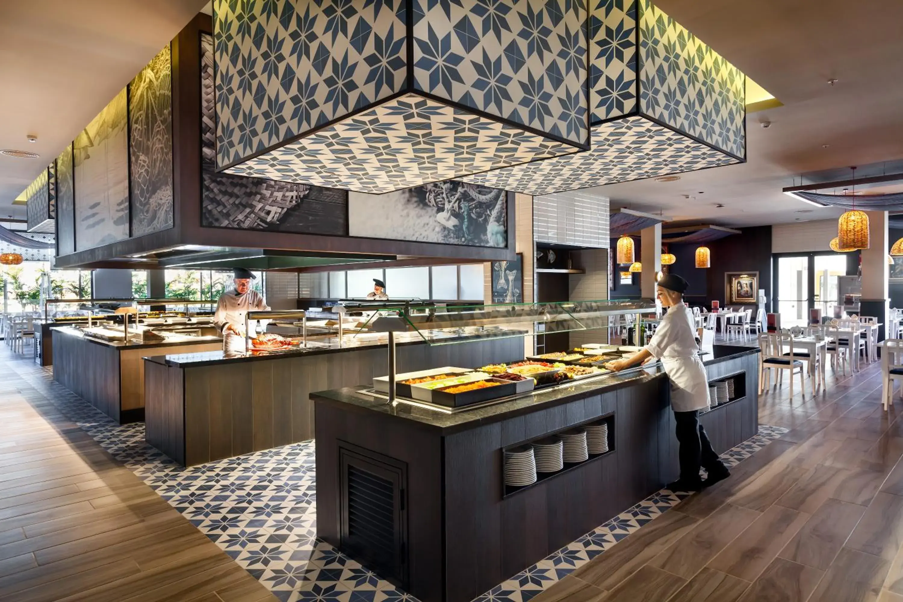 Restaurant/places to eat in Hotel Riu Chiclana - All Inclusive Restaurant/places to eat in Hotel Riu Chiclana - All Inclusive