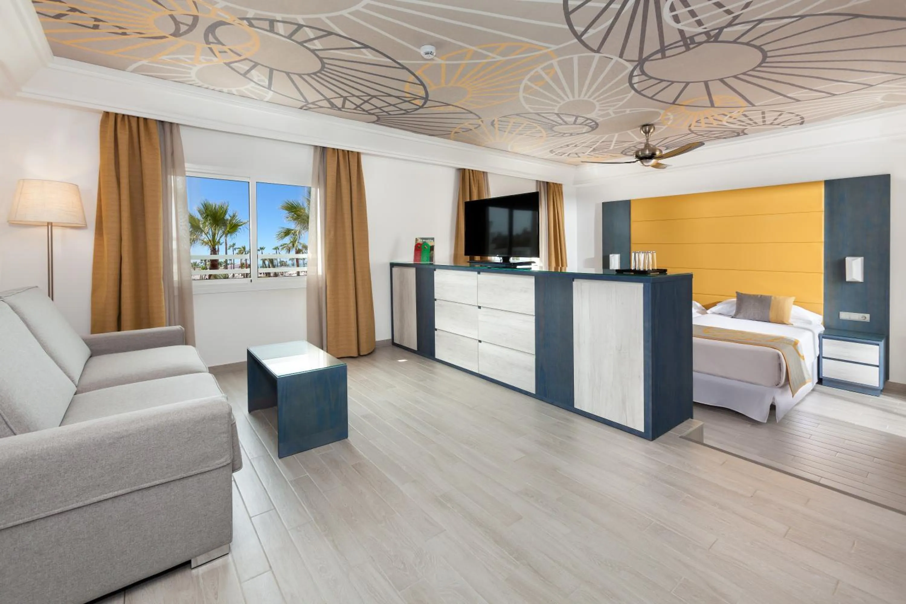 TV and multimedia in Hotel Riu Chiclana - All Inclusive
