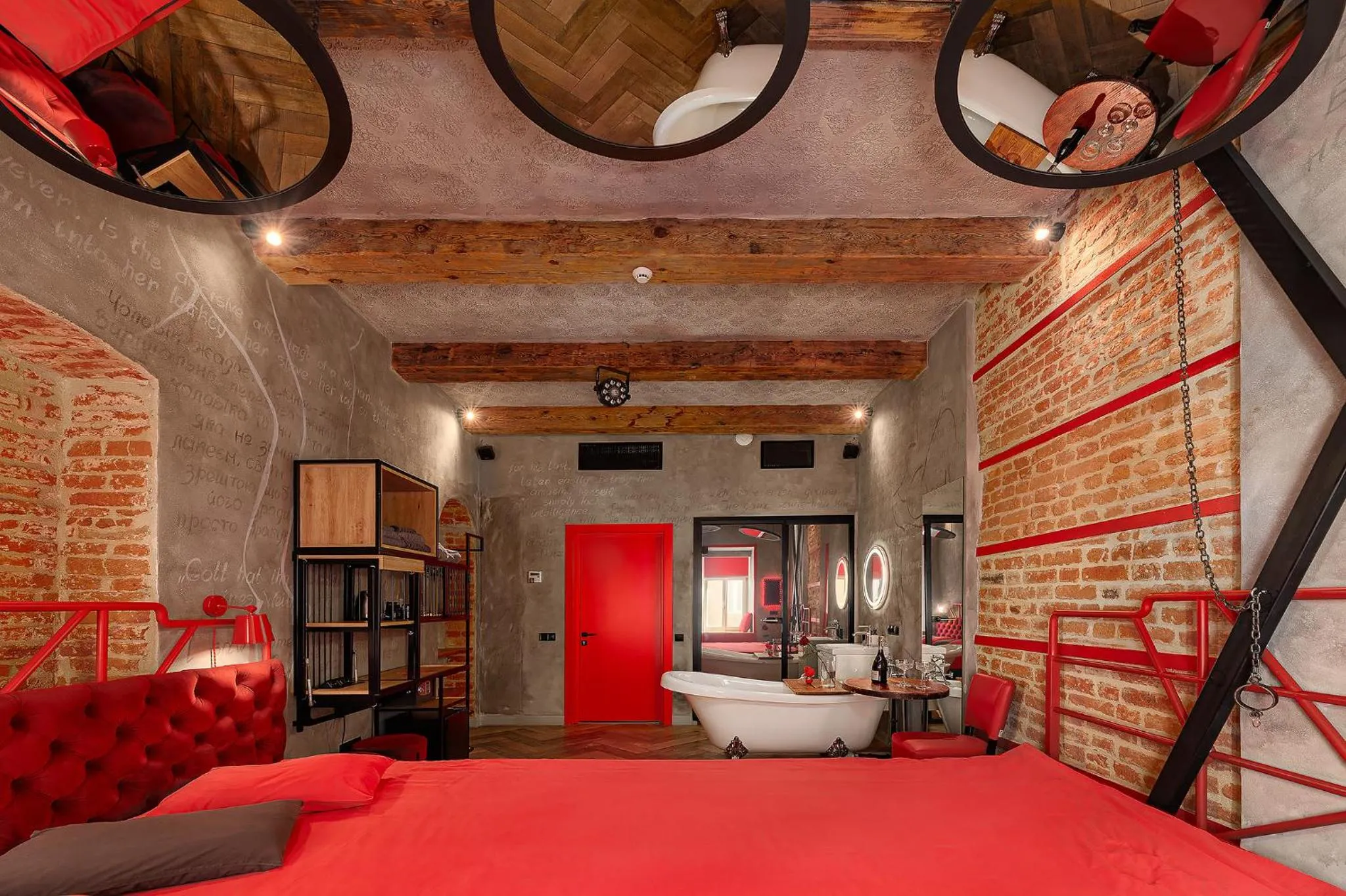 Bed in Masoch. Hotel & Cafe