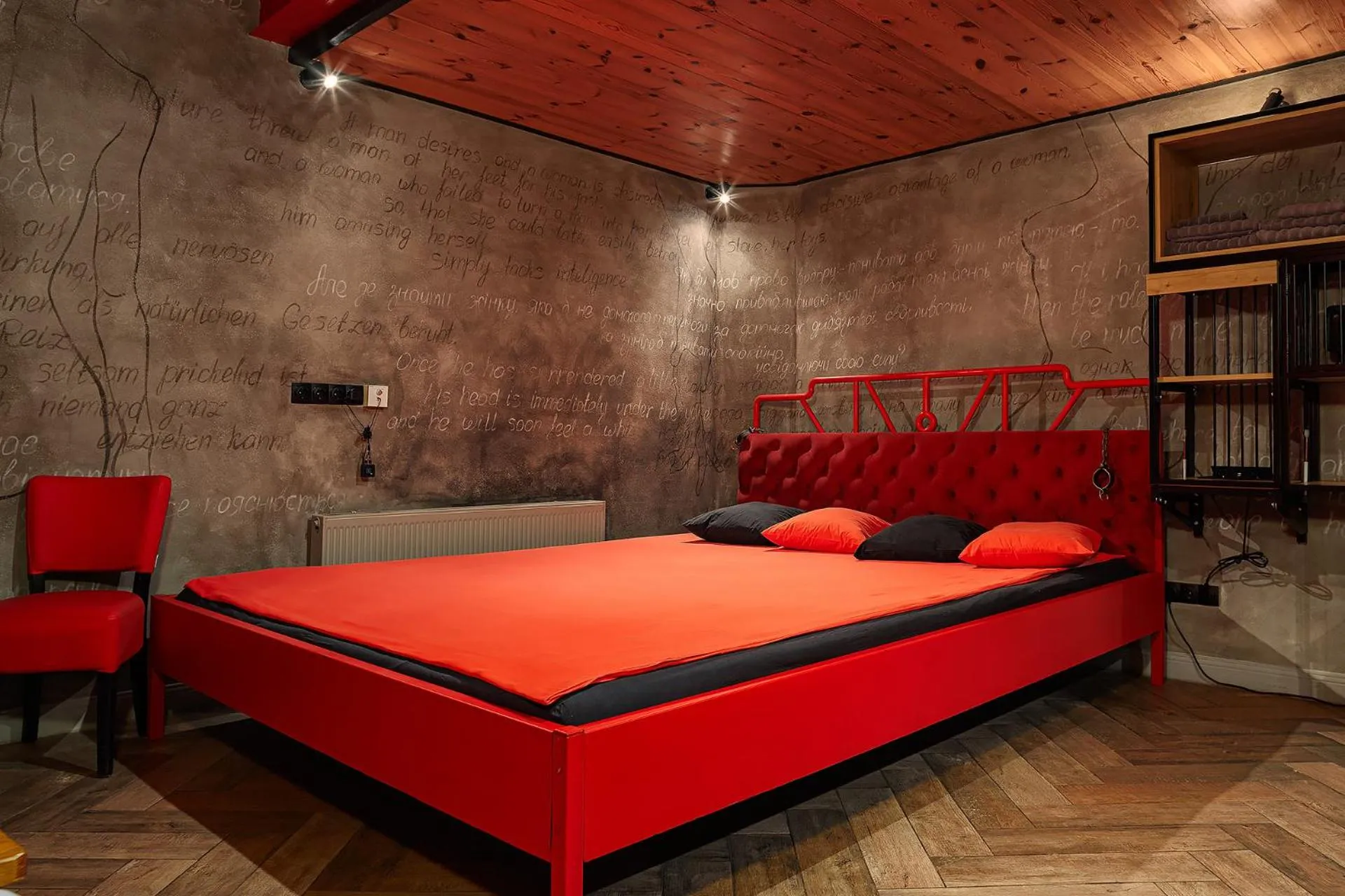 Bed in Masoch. Hotel & Cafe