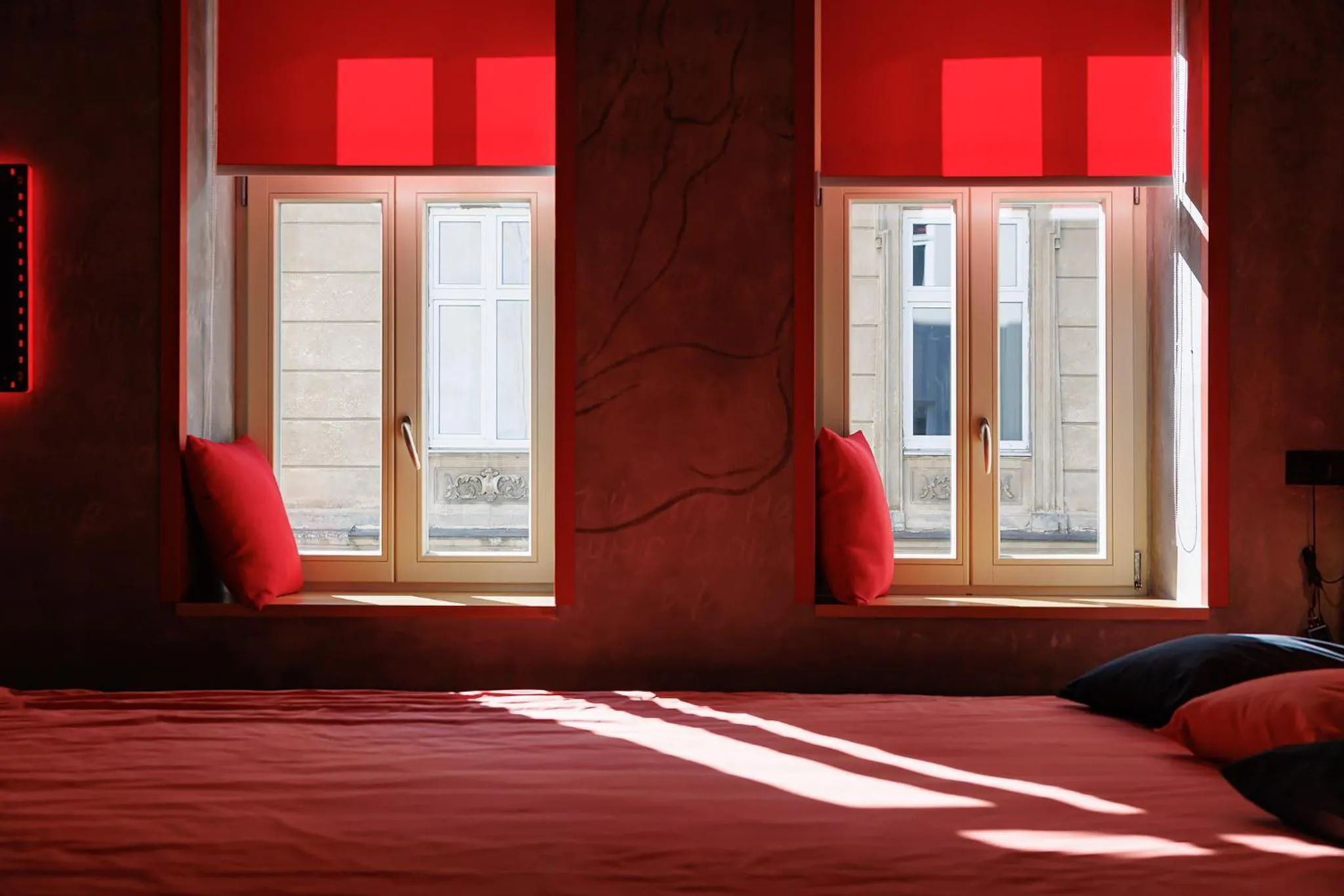 Bed in Masoch. Hotel & Cafe