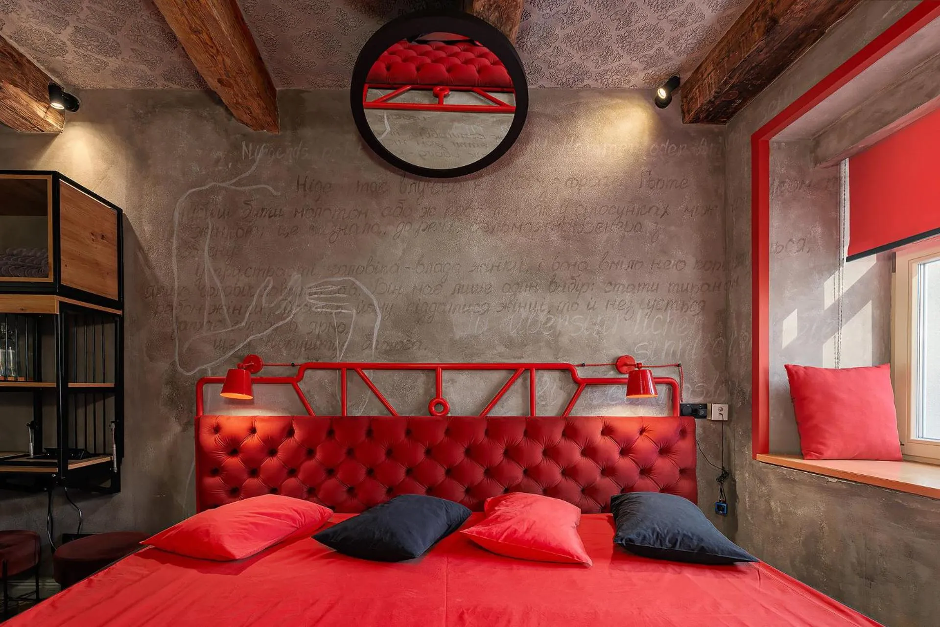 Bed in Masoch. Hotel & Cafe