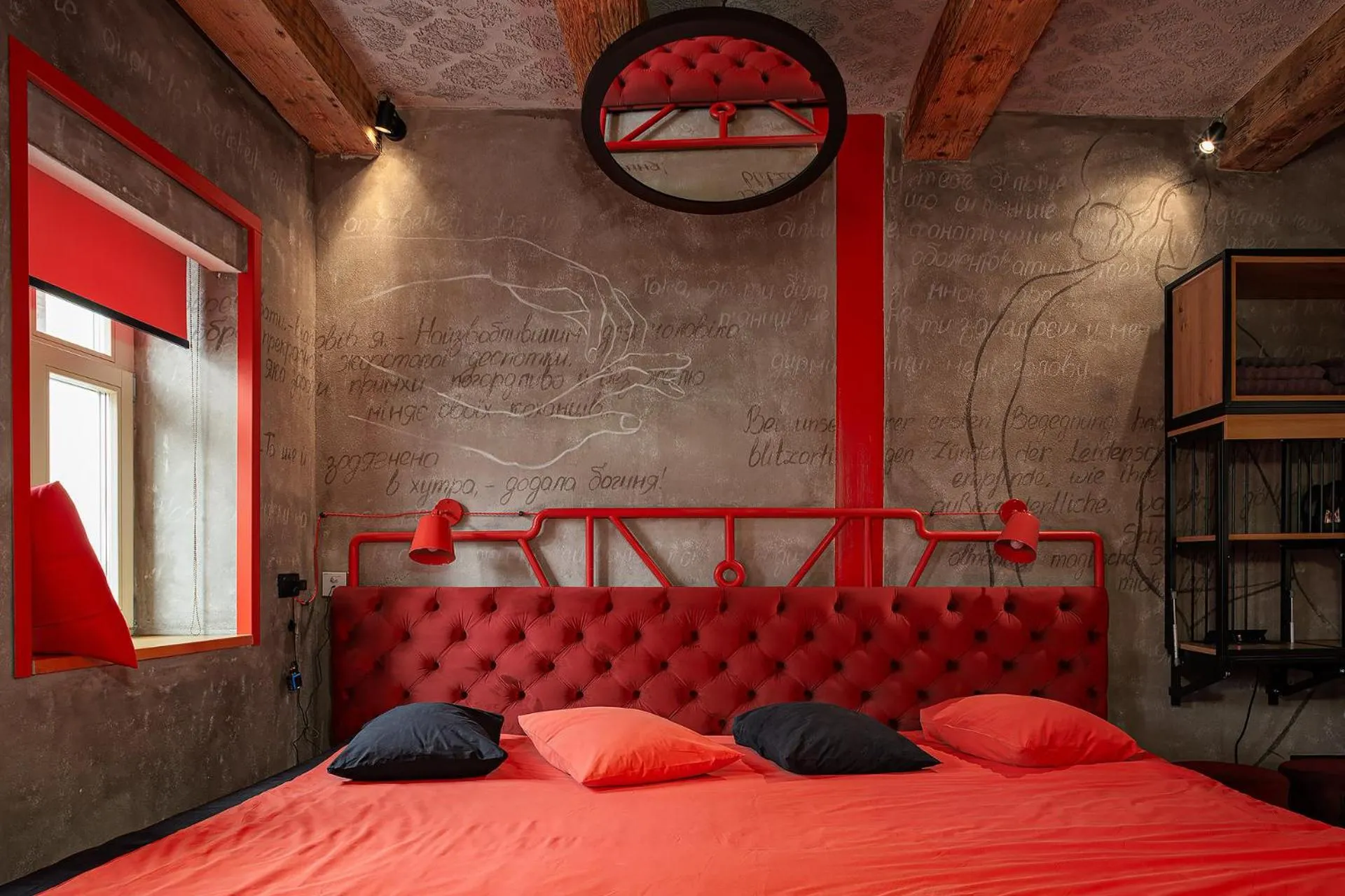 Bed in Masoch. Hotel & Cafe