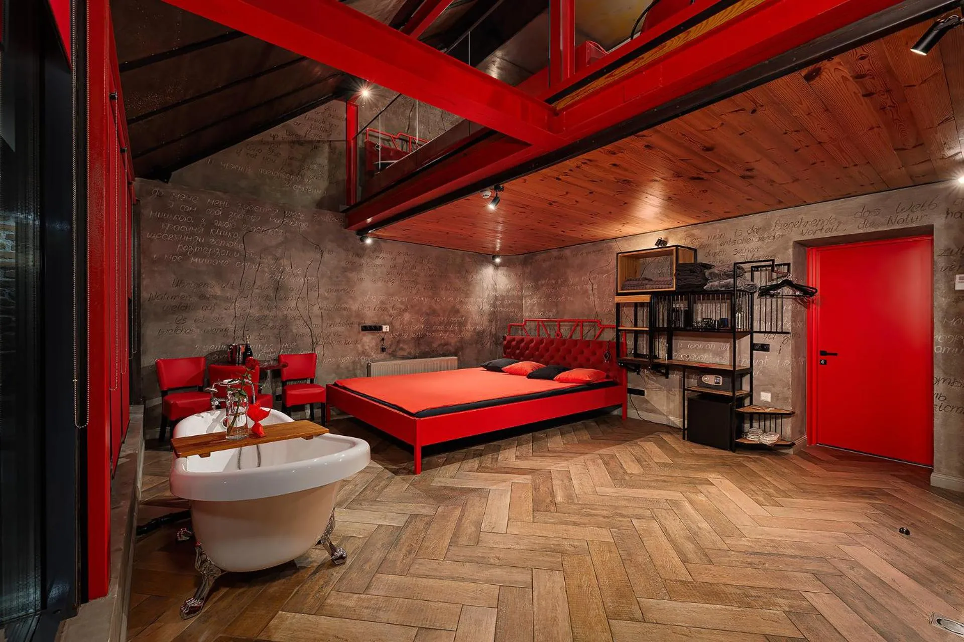 Bed in Masoch. Hotel & Cafe
