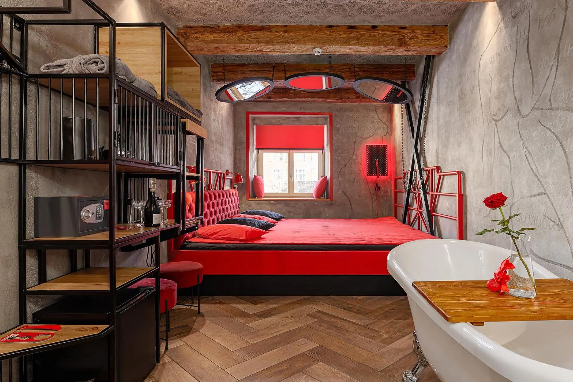 Bed in Masoch. Hotel & Cafe