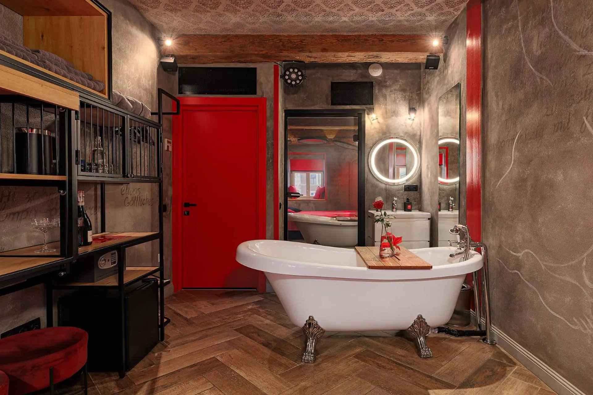 Masoch. Hotel & Cafe