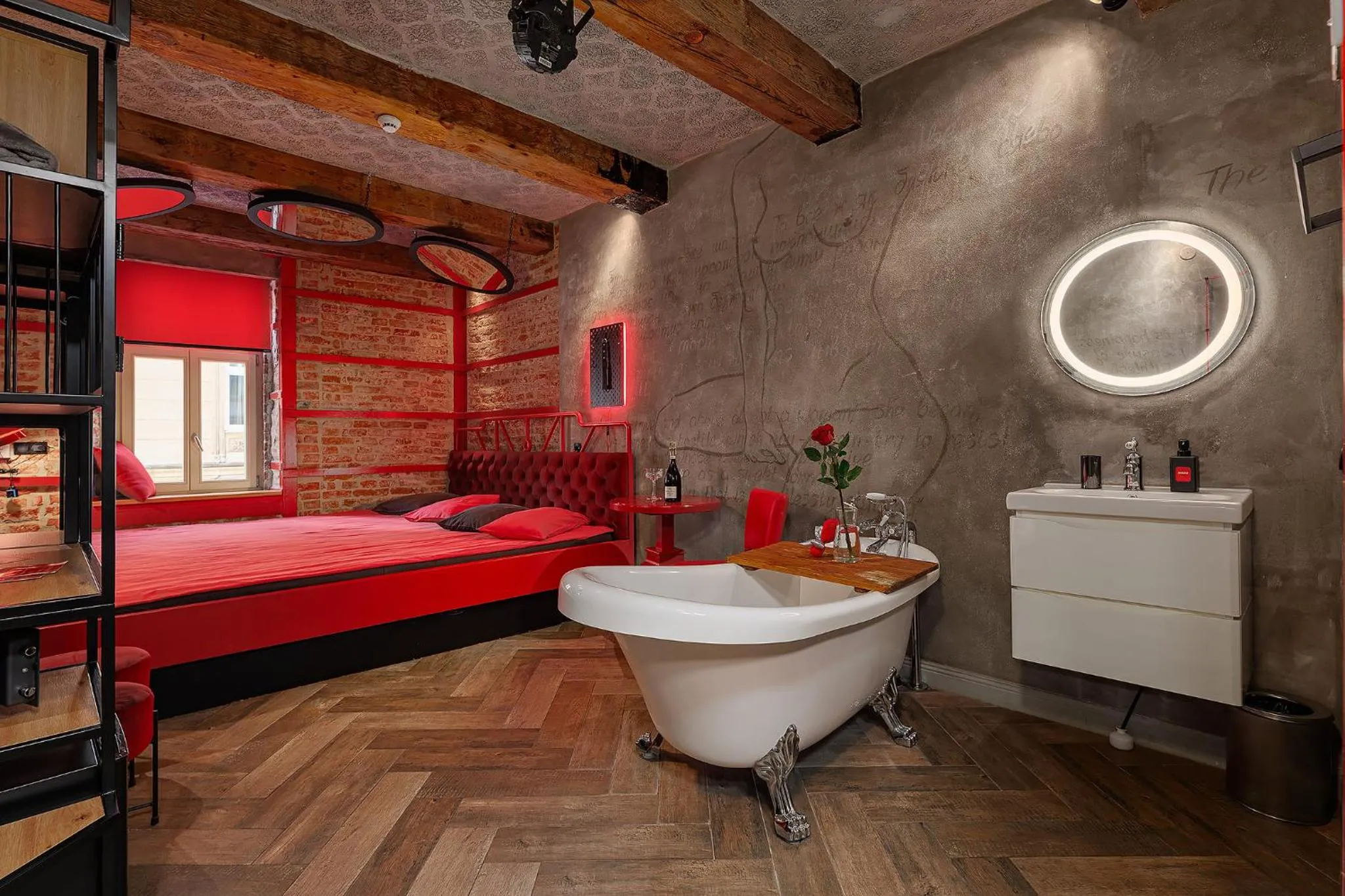 Bed in Masoch. Hotel & Cafe