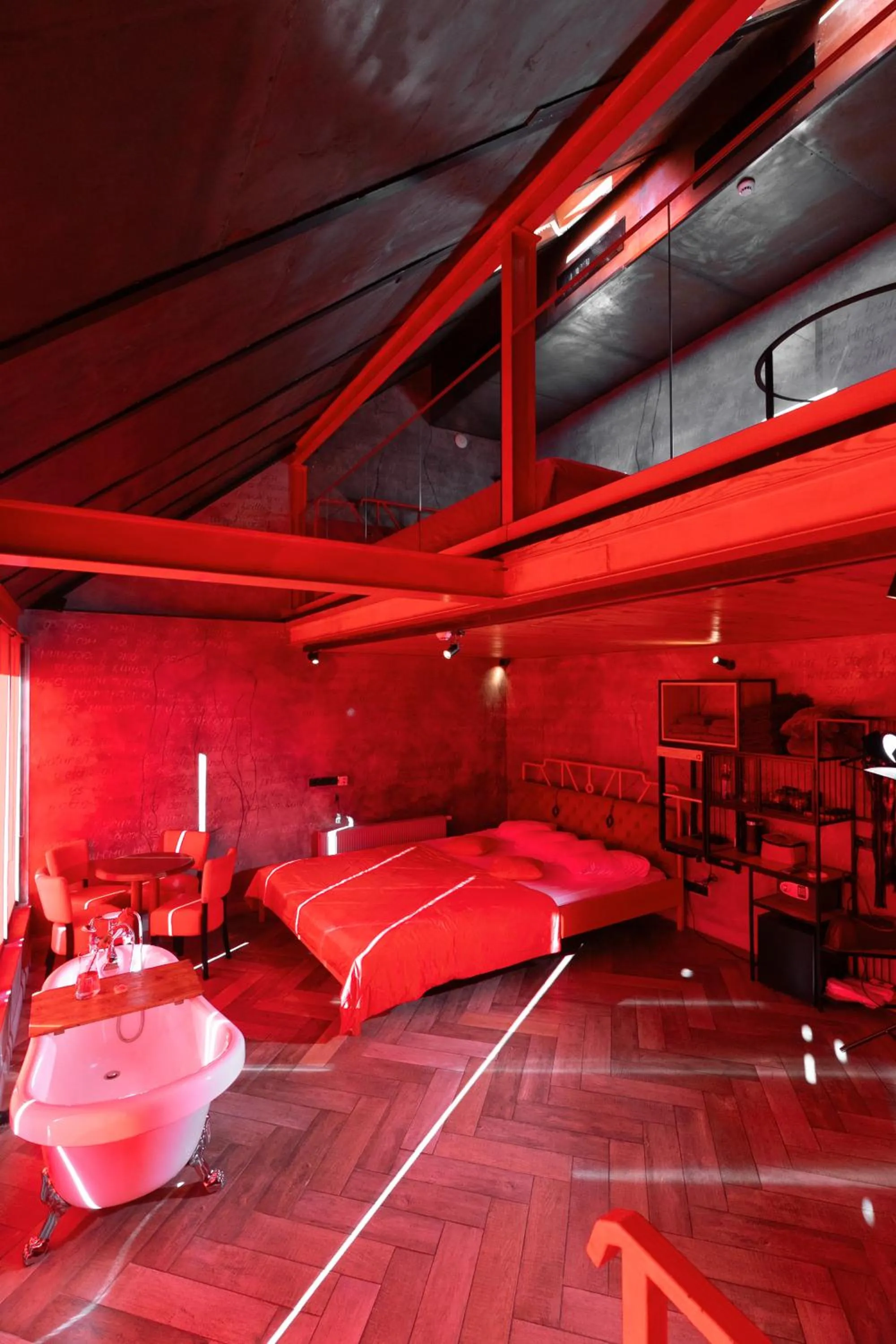 Masoch. Hotel & Cafe