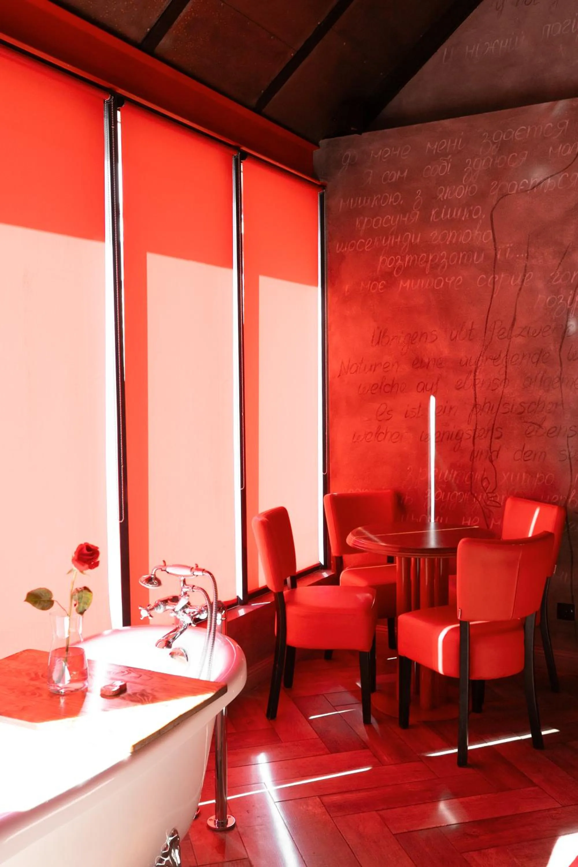 Masoch. Hotel & Cafe