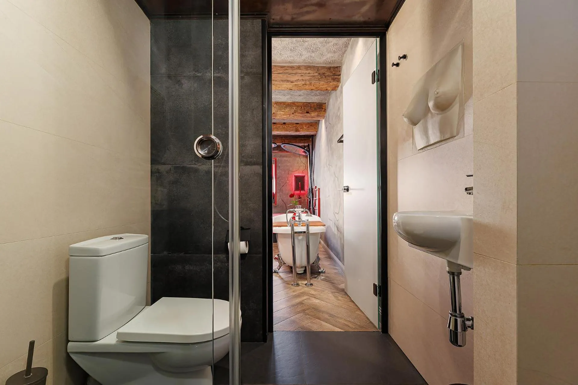 Masoch. Hotel & Cafe