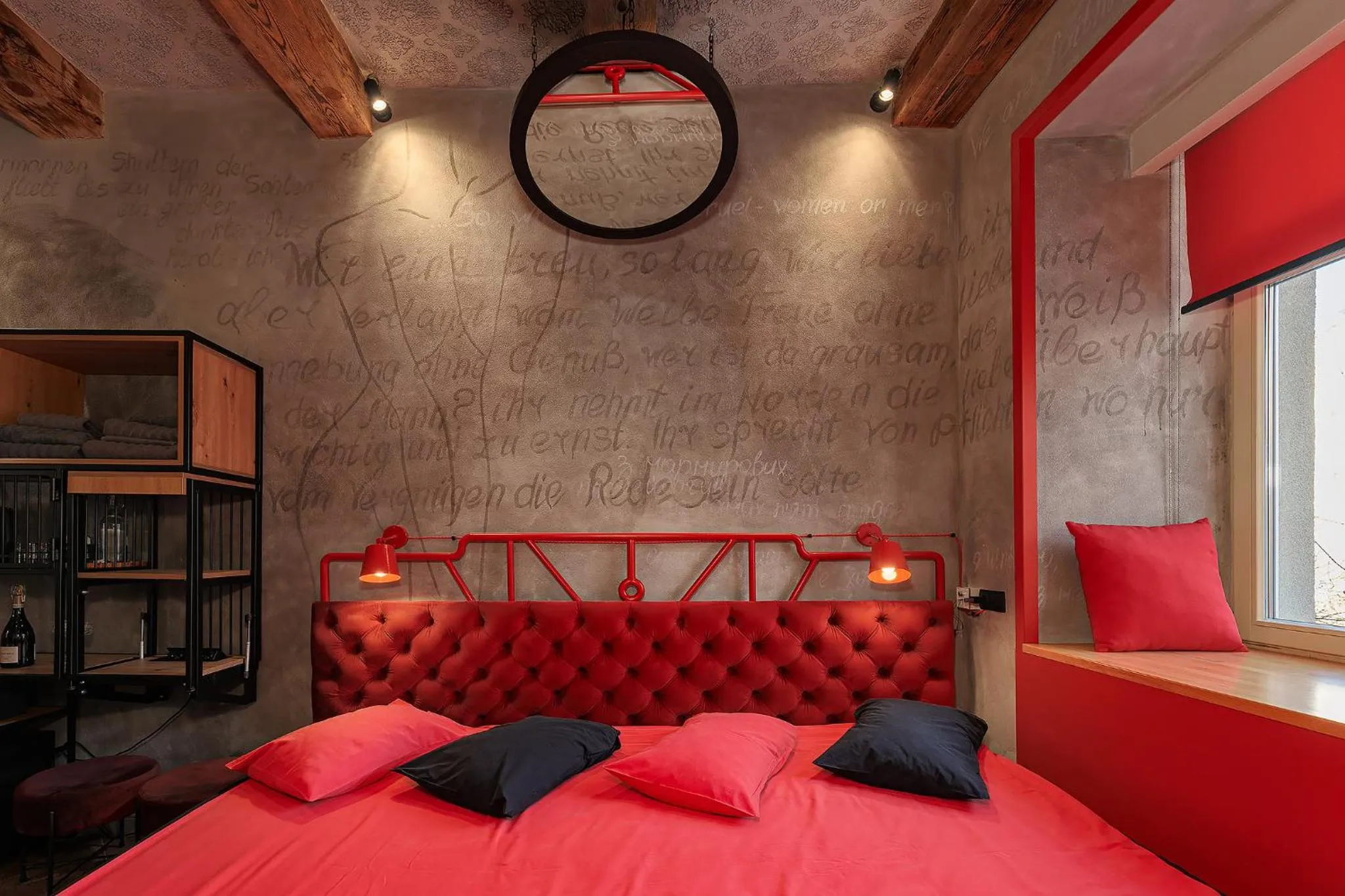 Bed in Masoch. Hotel & Cafe
