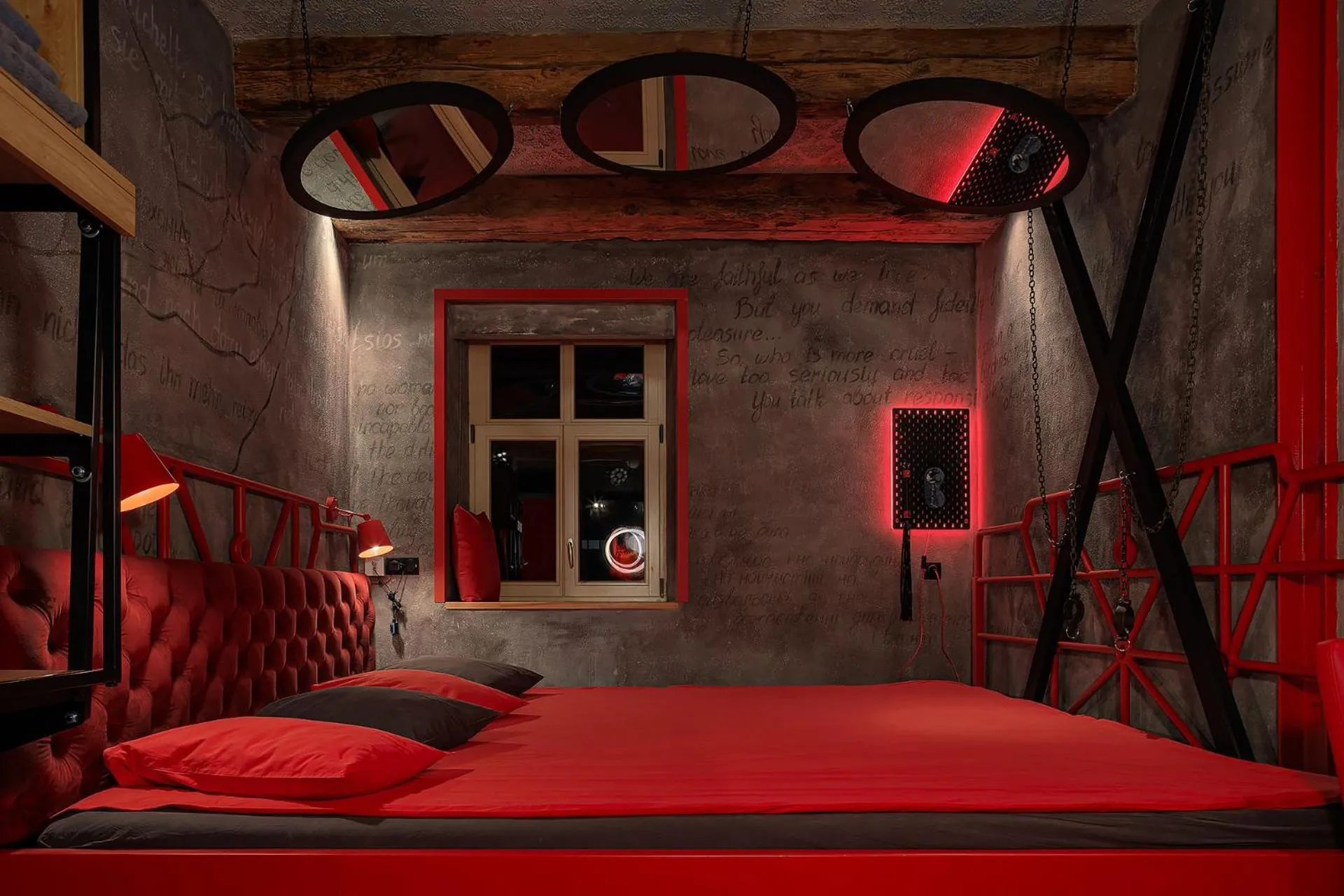 Photo of the whole room, Bed in Masoch. Hotel & Cafe