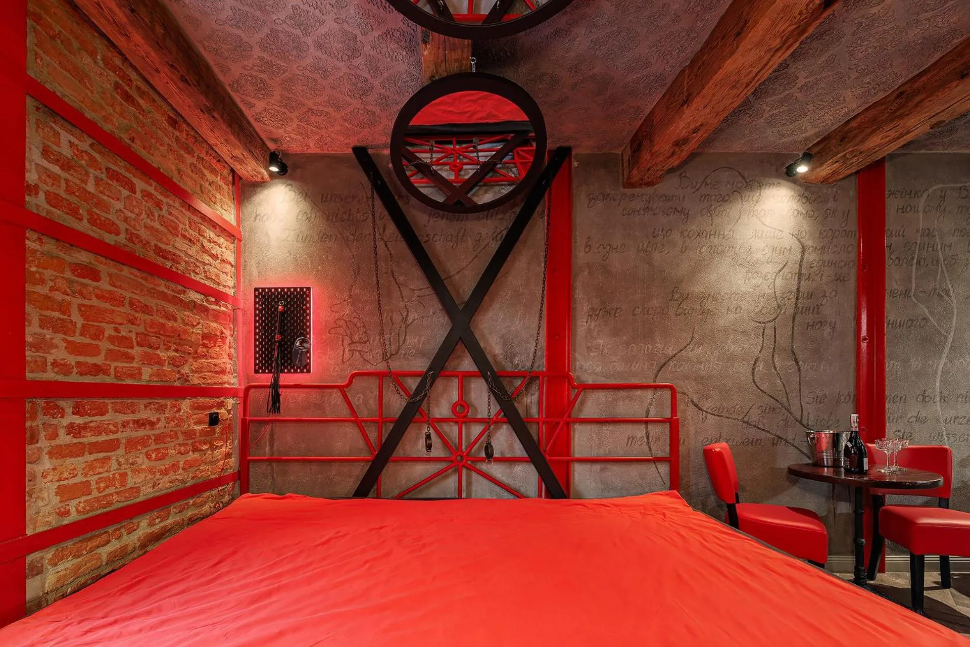 Bed in Masoch. Hotel & Cafe