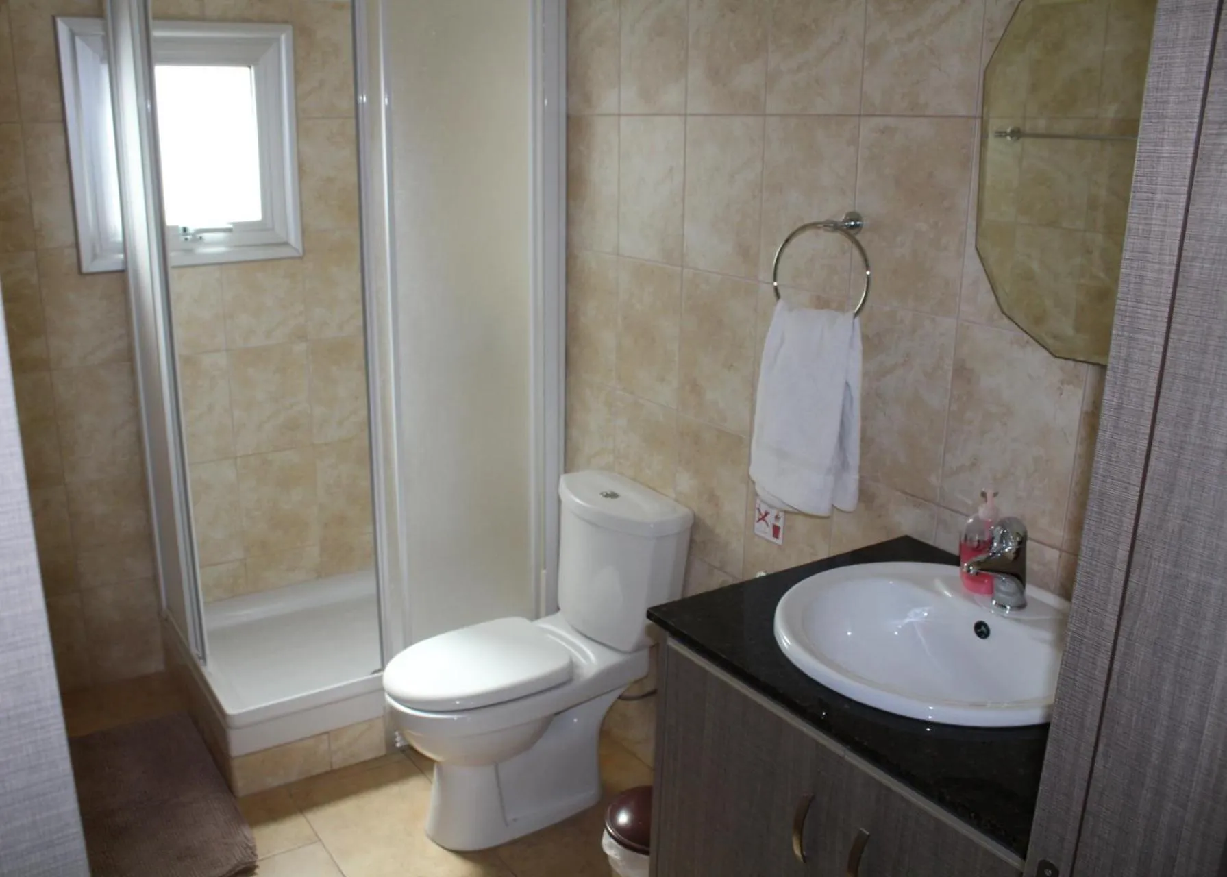 Bathroom in Maria Zintili Apartments