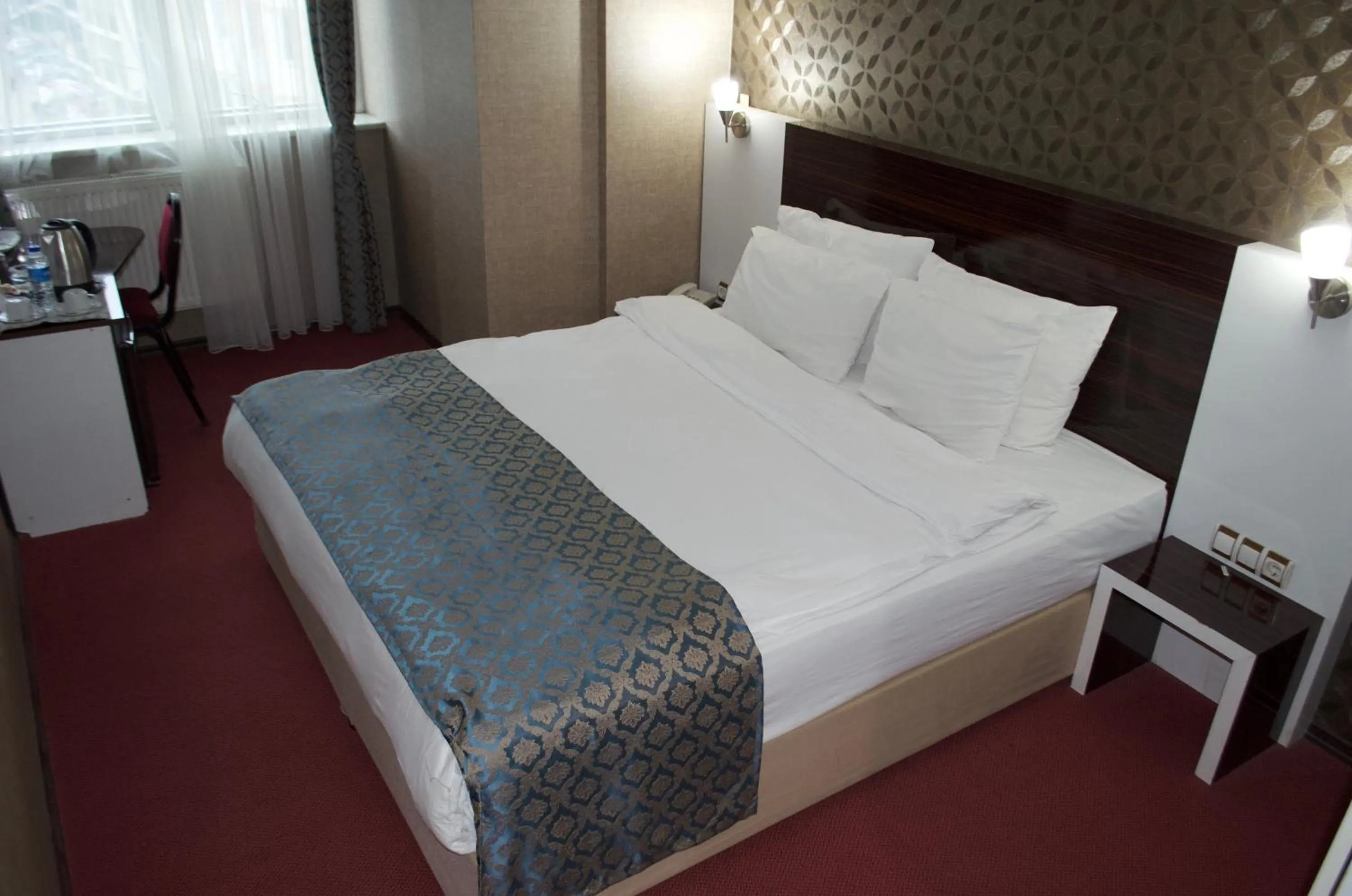 Bed in Anya Suit Otel