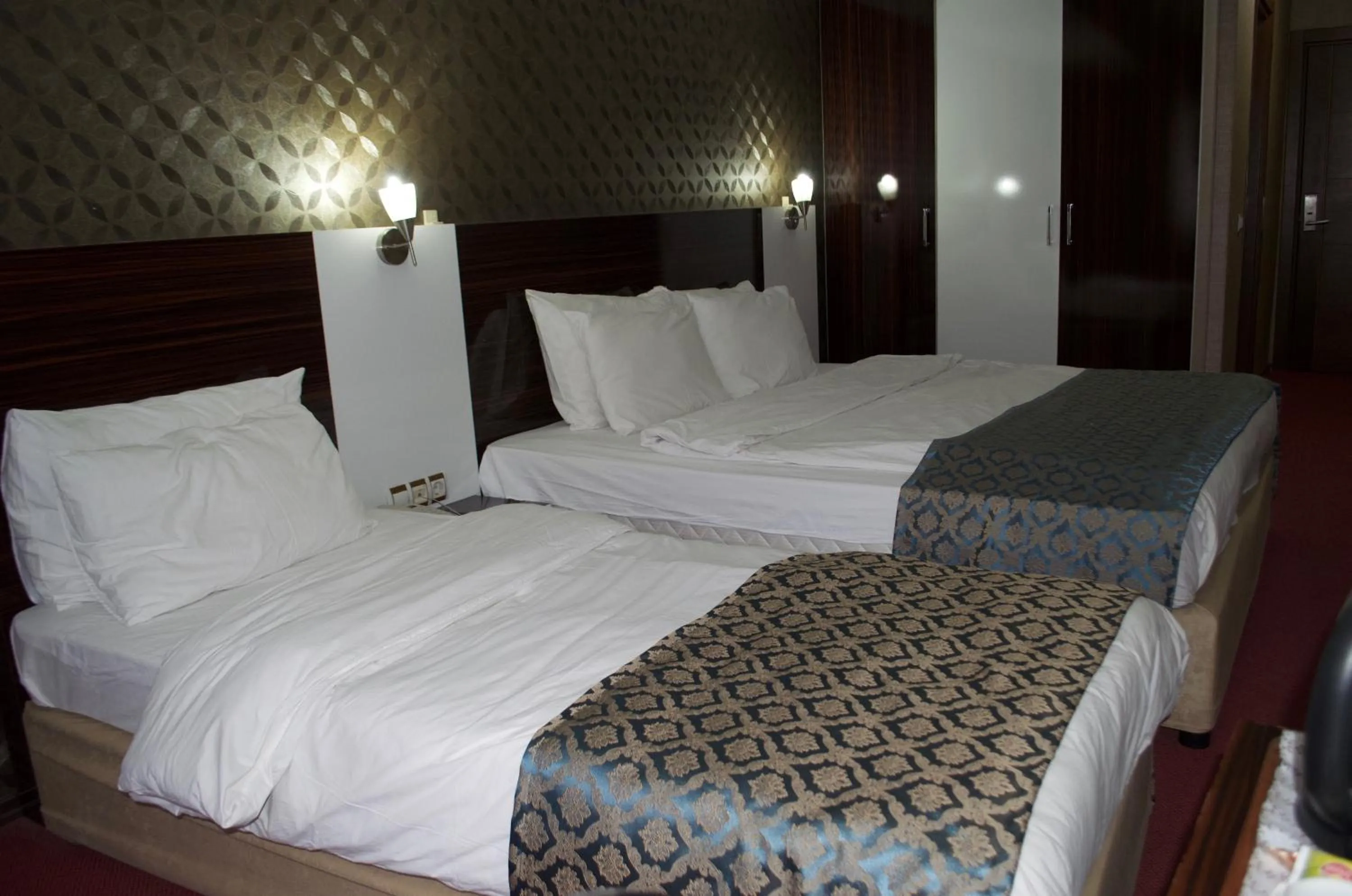 Bed in Anya Suit Otel