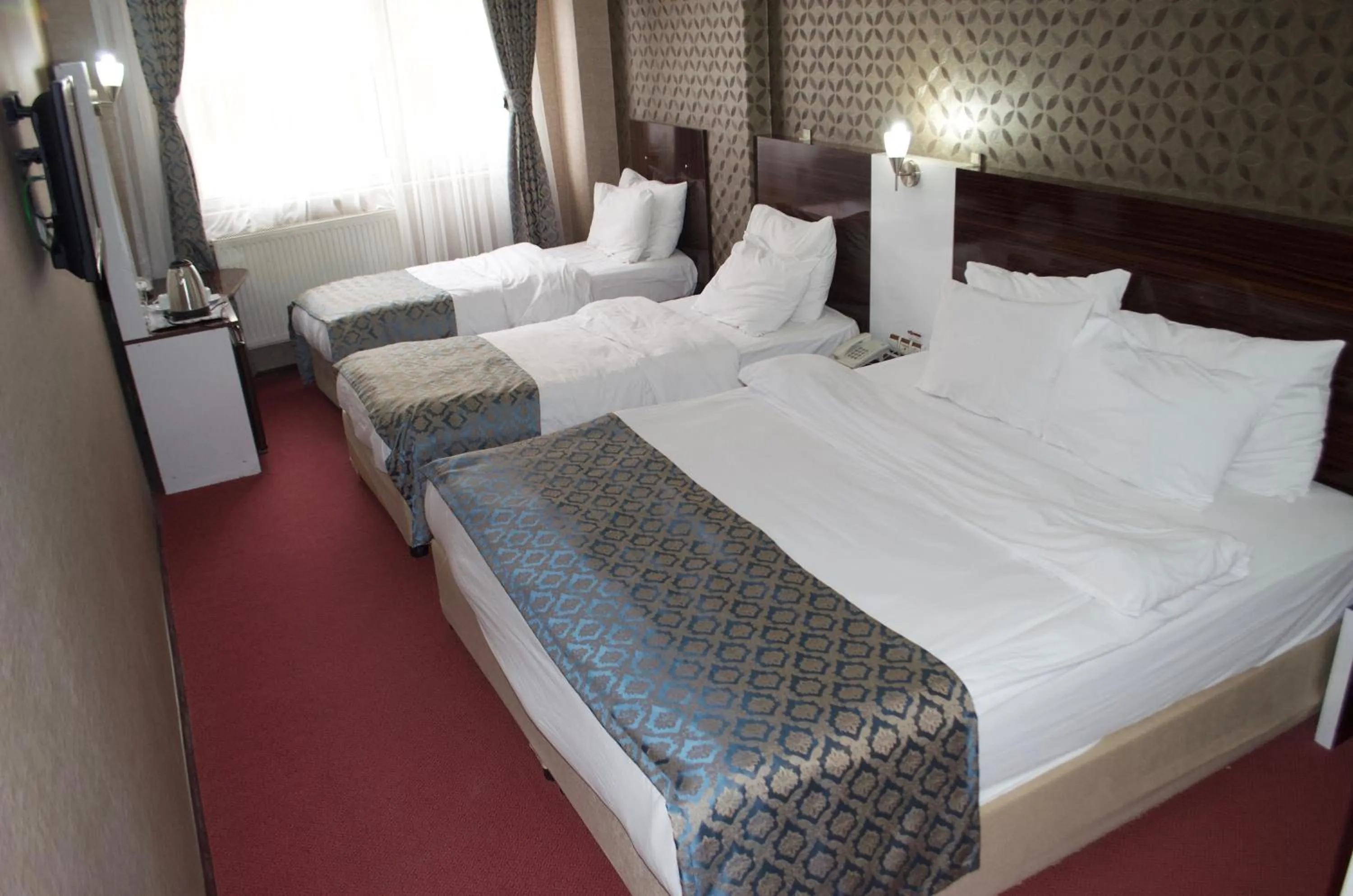Bed in Anya Suit Otel