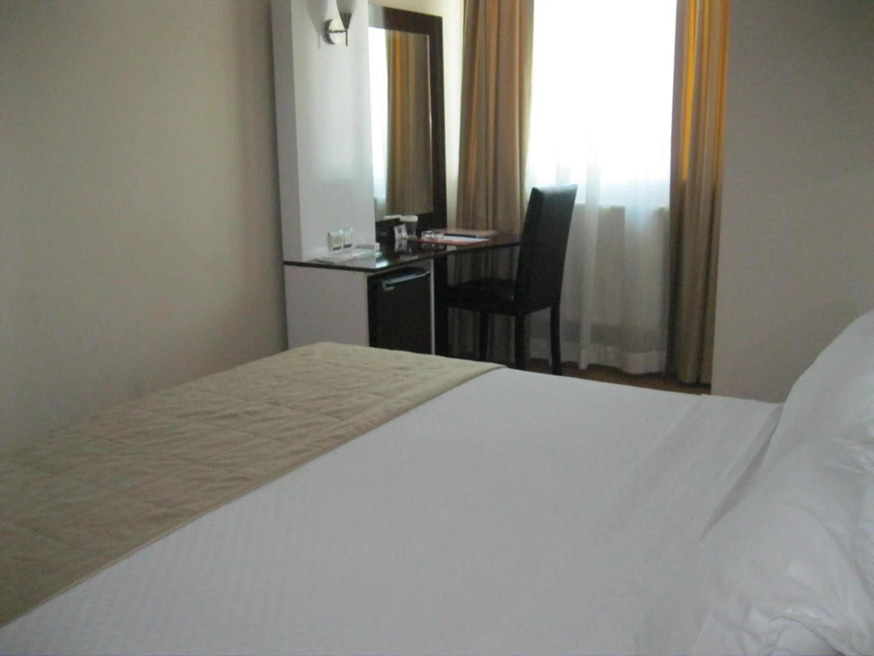 Bed in Anya Suit Otel