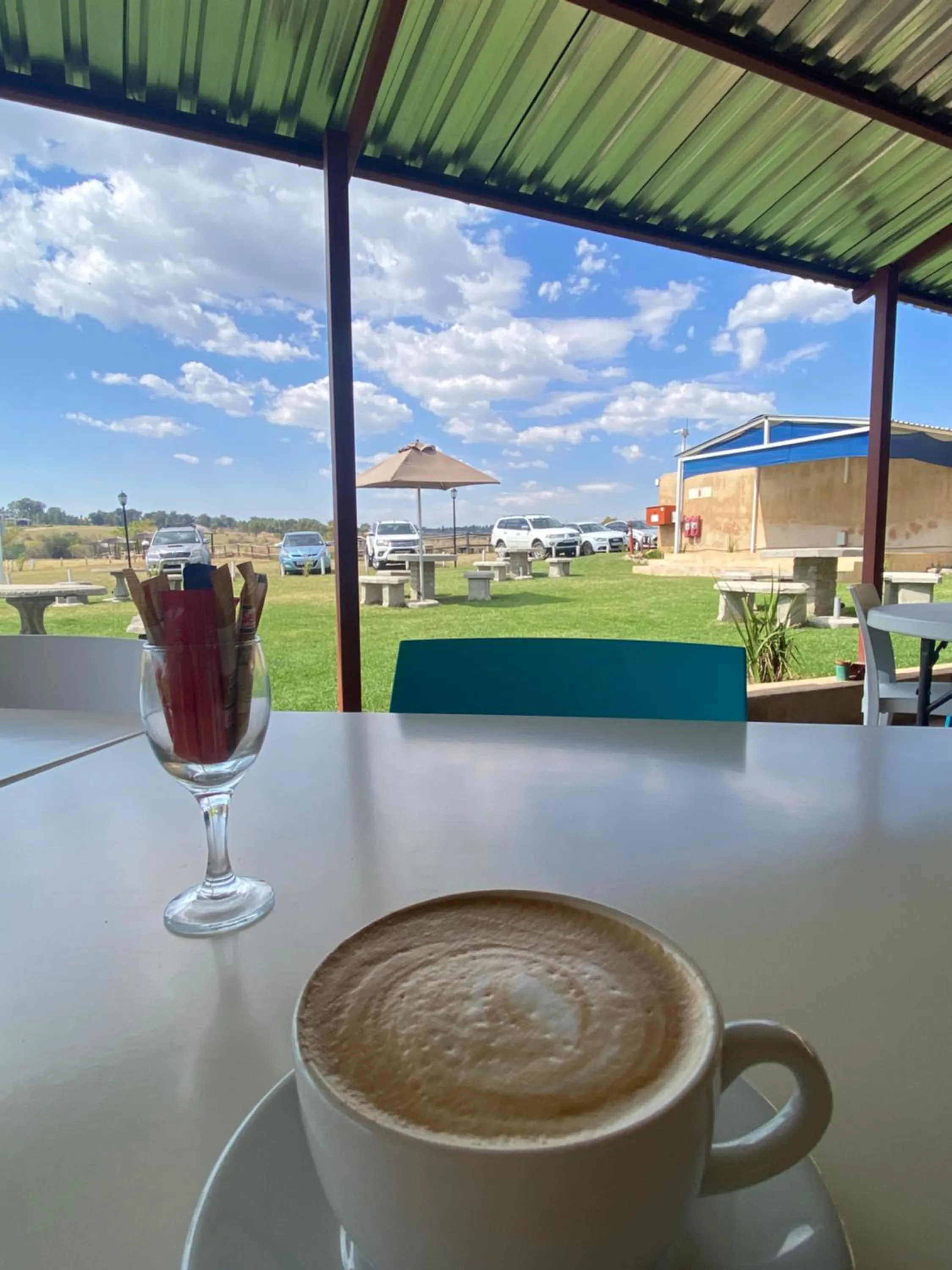 Restaurant/places to eat in Lanseria Country Estate