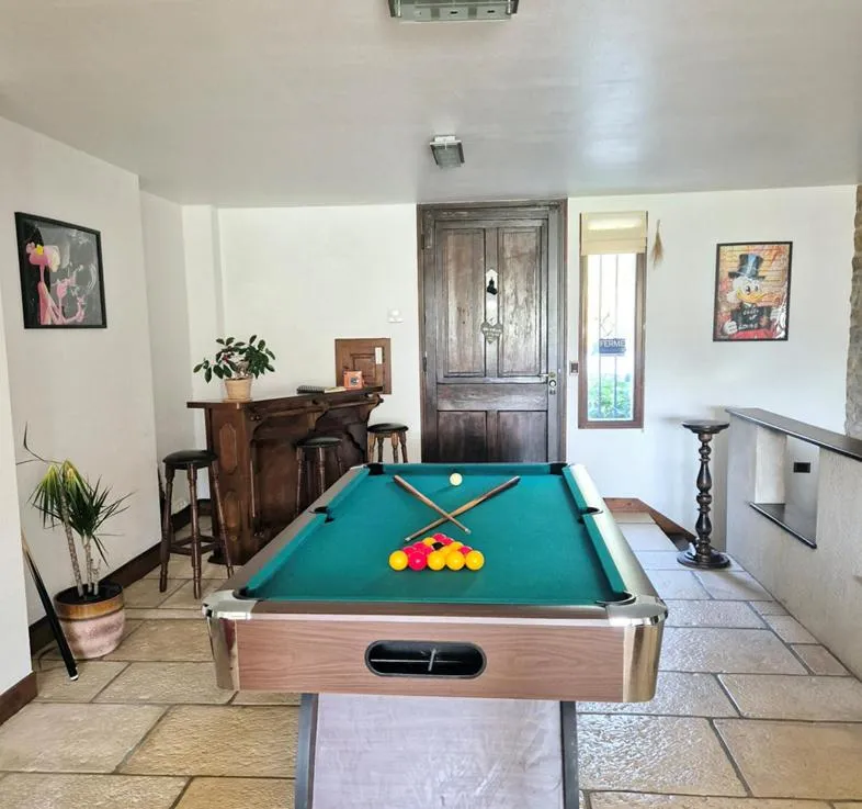 Billiard in Au lavoir du Serein "L'Eventail"