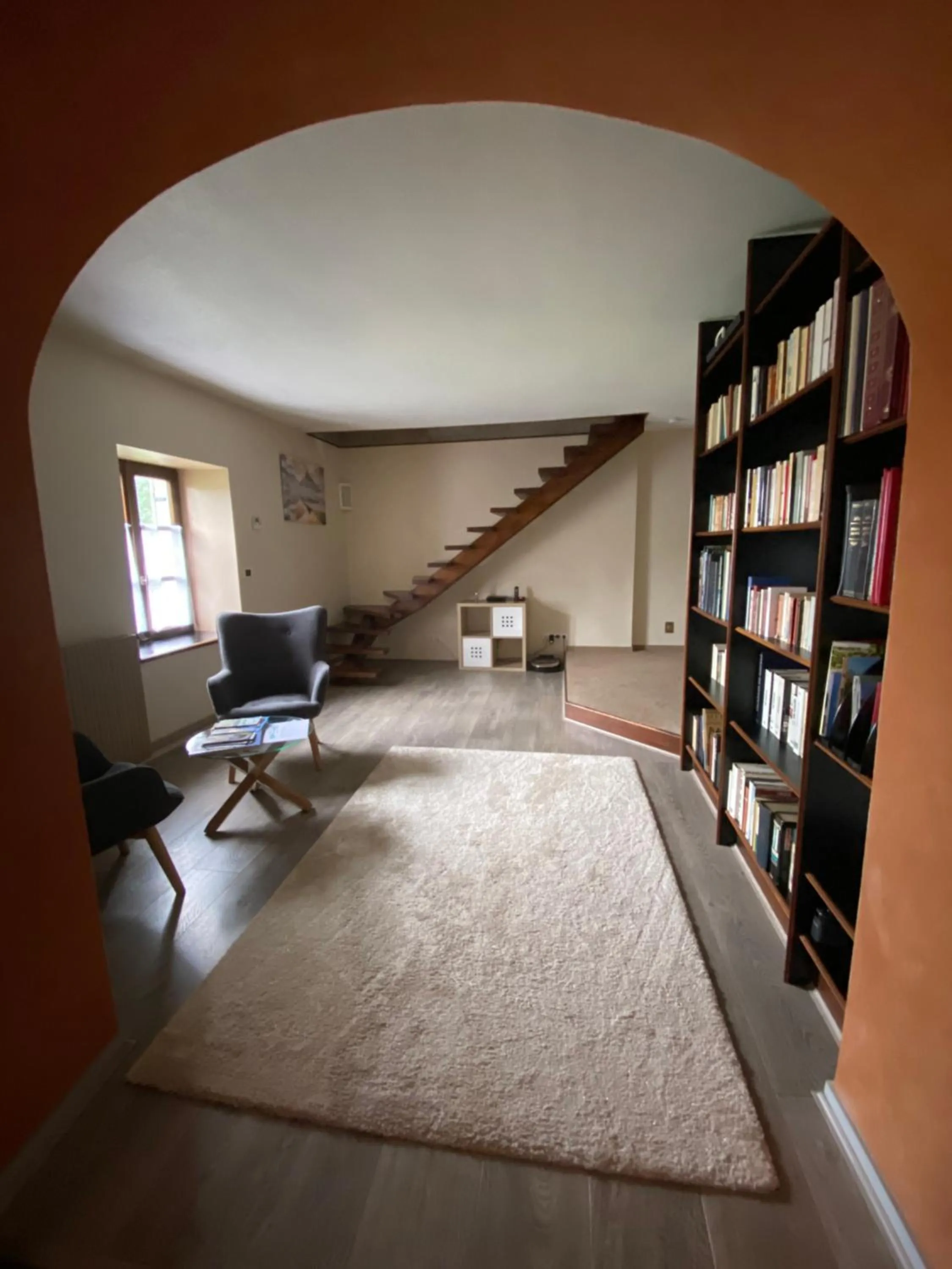 Library in Au Lavoir du Serein "Les Lavandières"