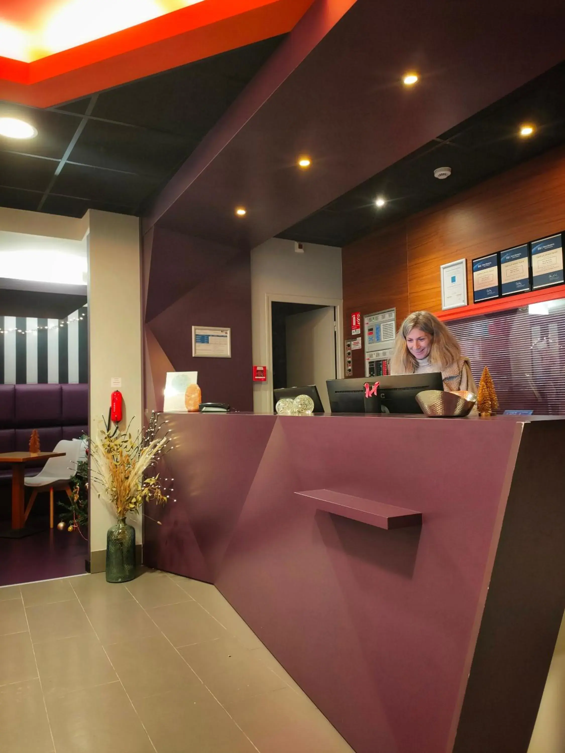 Lobby or reception in Best Western Hotel De Paris Lobby or reception in Best Western Hotel De Paris