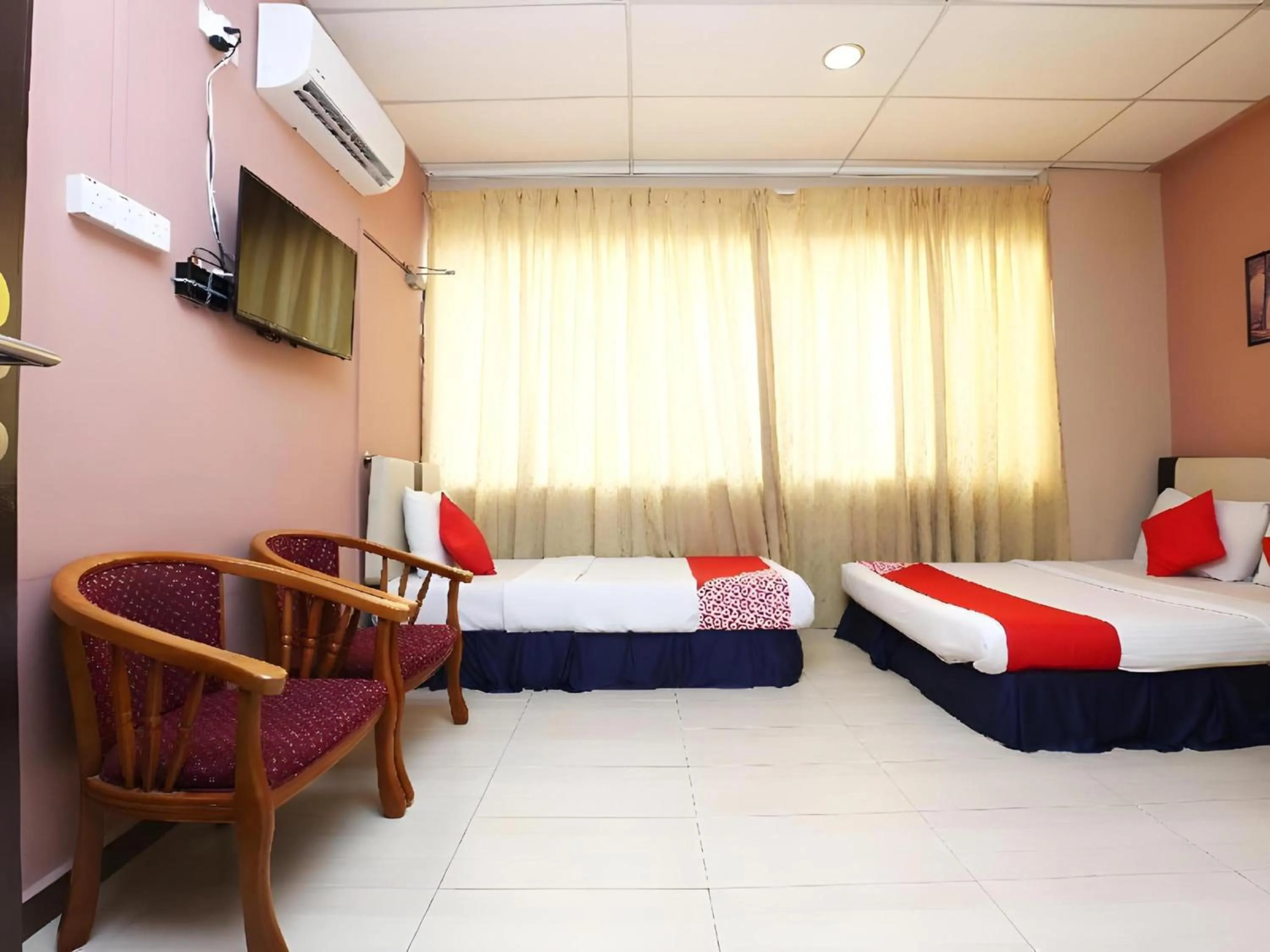 Bedroom, Bed in Hotel O Destiny Riverside Hotel