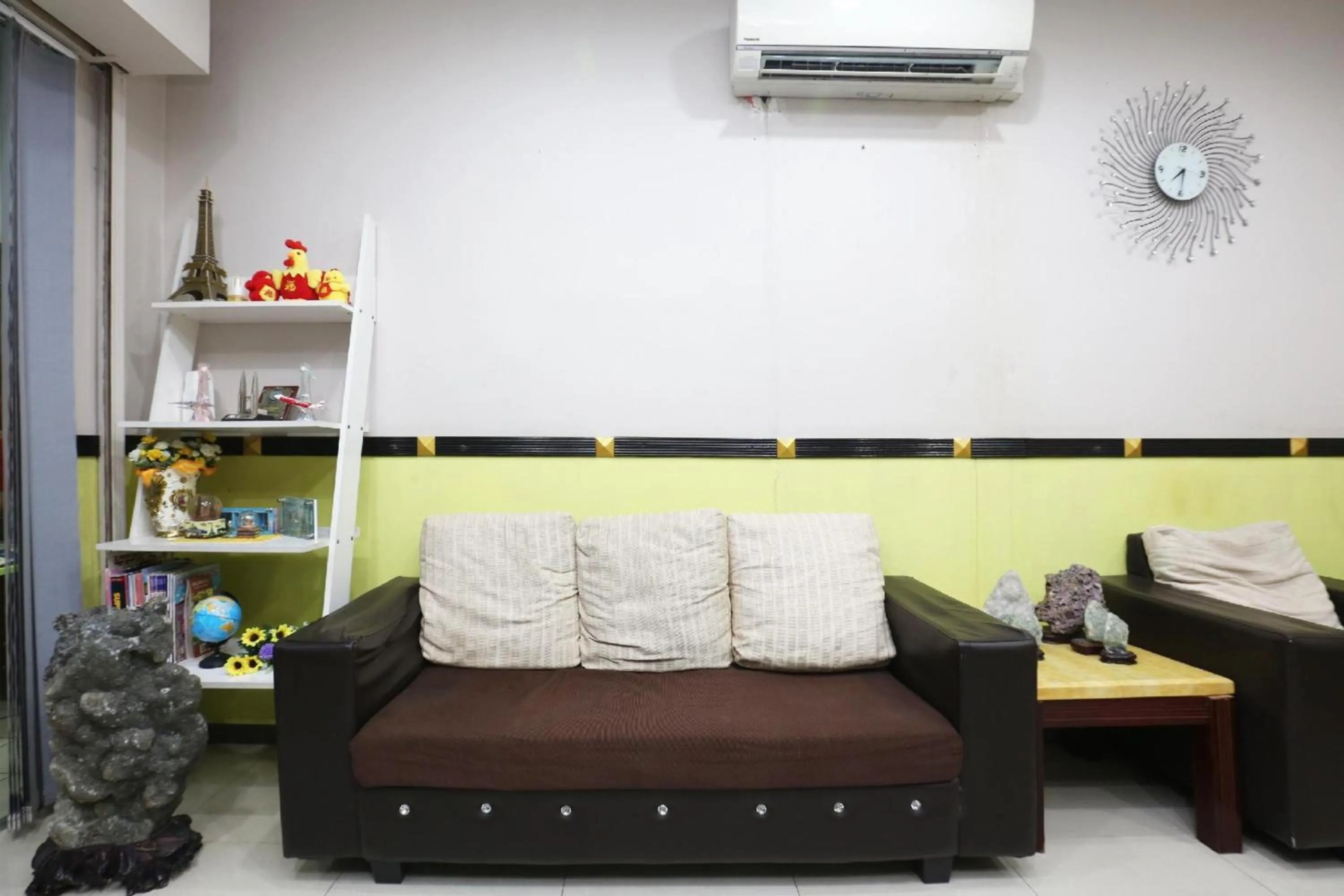 Lobby or reception in Hotel O Destiny Riverside Hotel