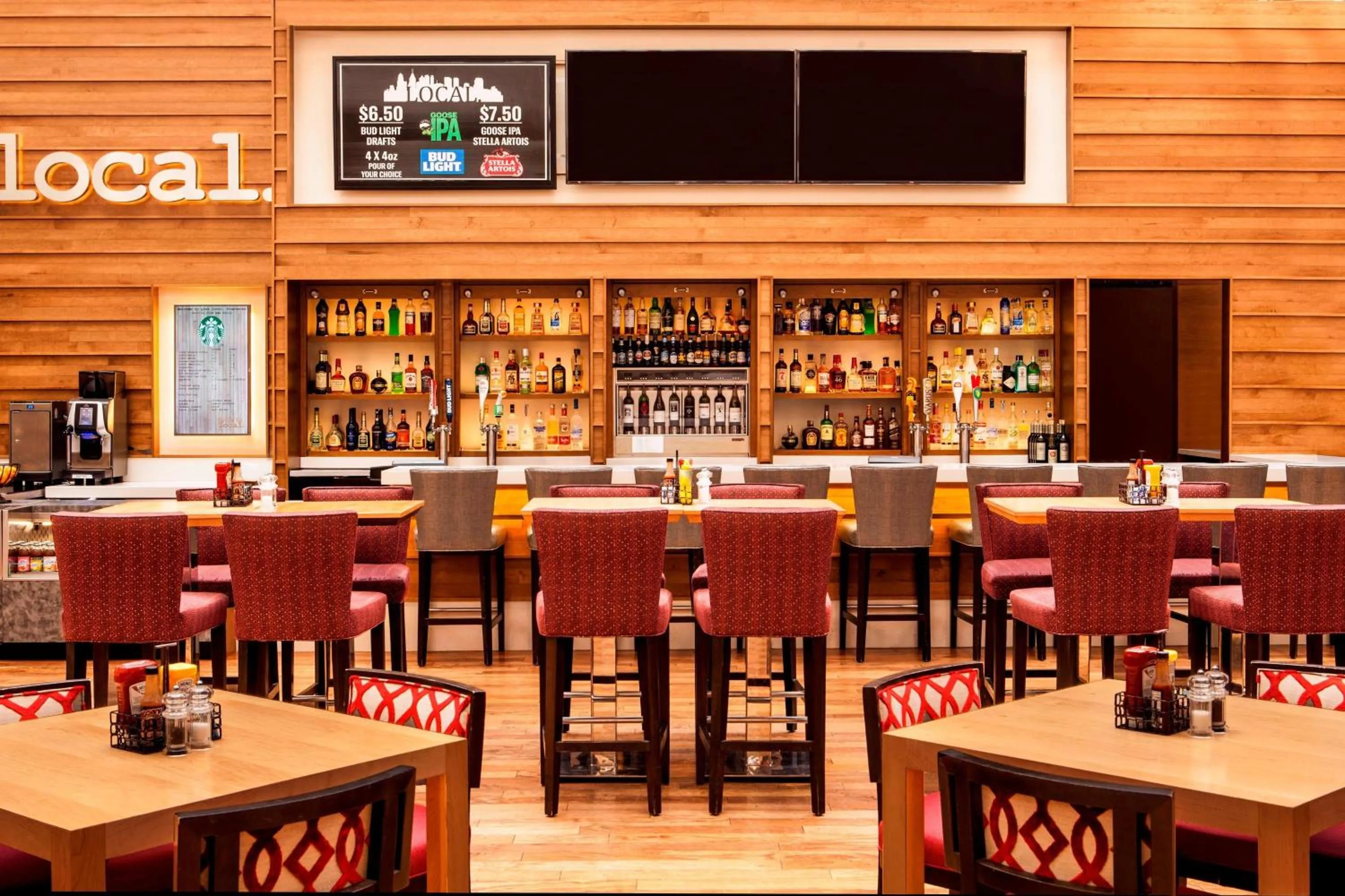 Restaurant/places to eat in Sheraton Philadelphia Downtown